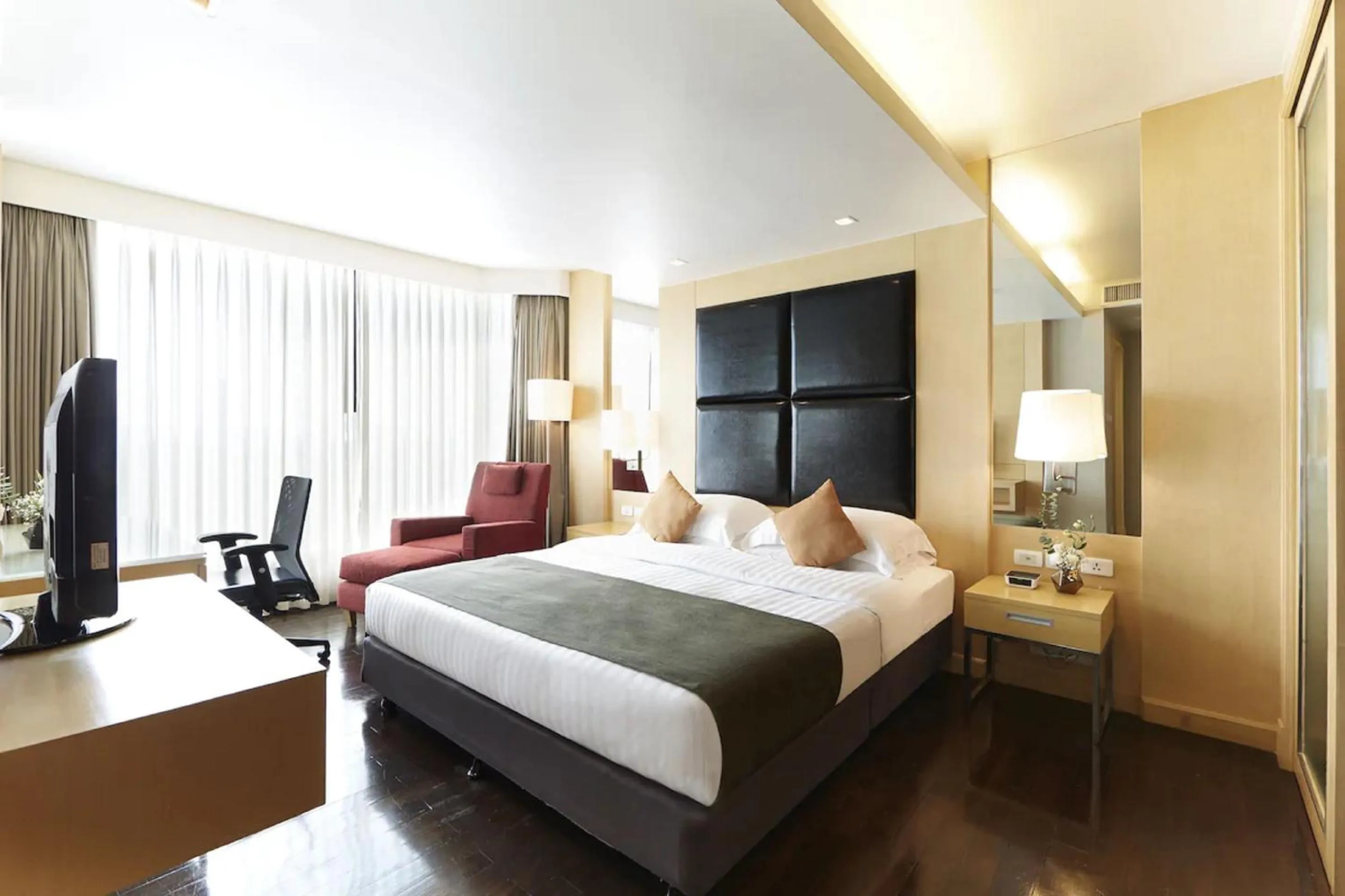 Family Suite  Lake View in Sora Resort & Suites Sukhumvit - Formerly Aspira 12th Avenue Asoke Sukhumvit