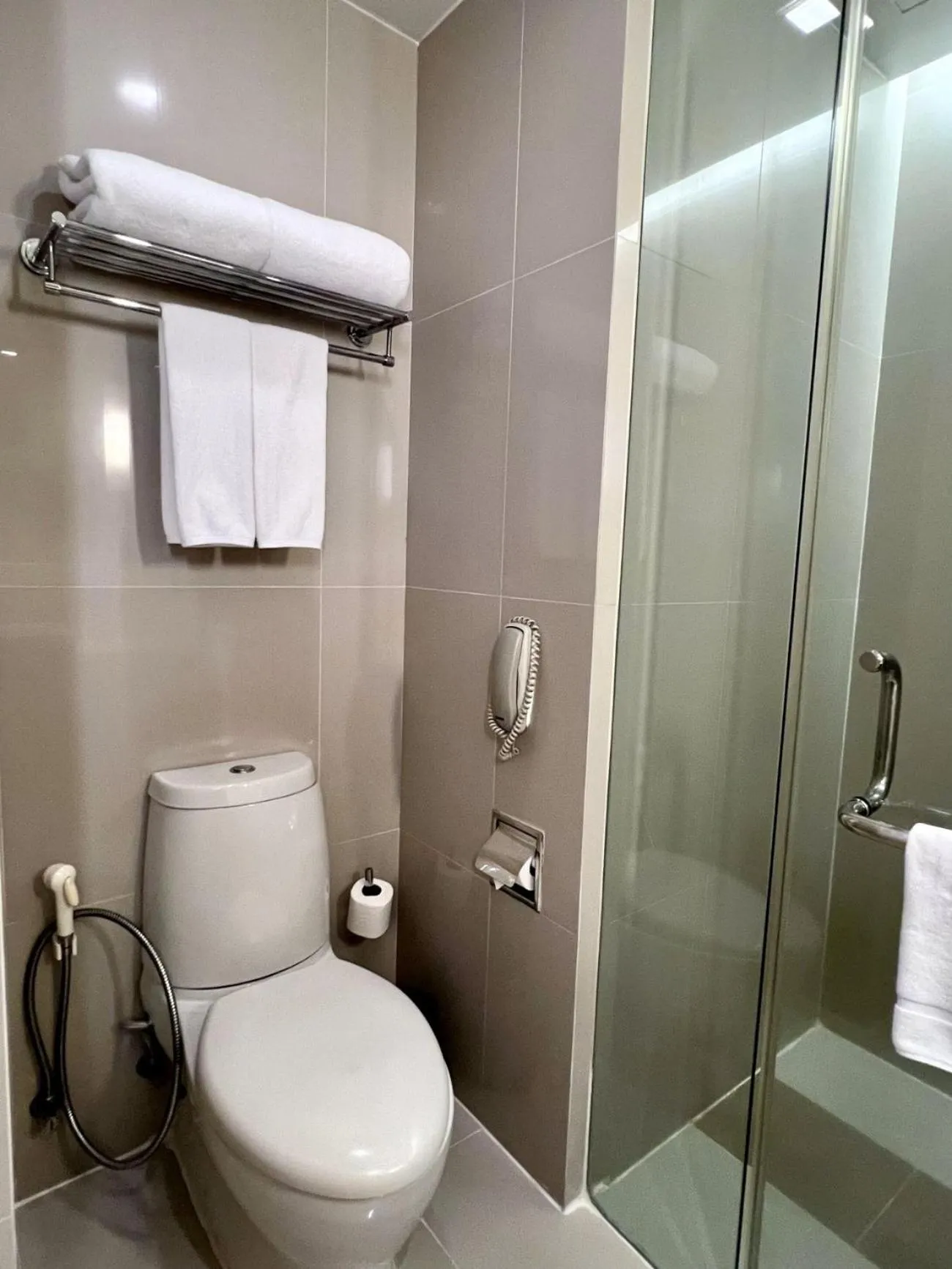 Toilet in Sora Resort & Suites Sukhumvit