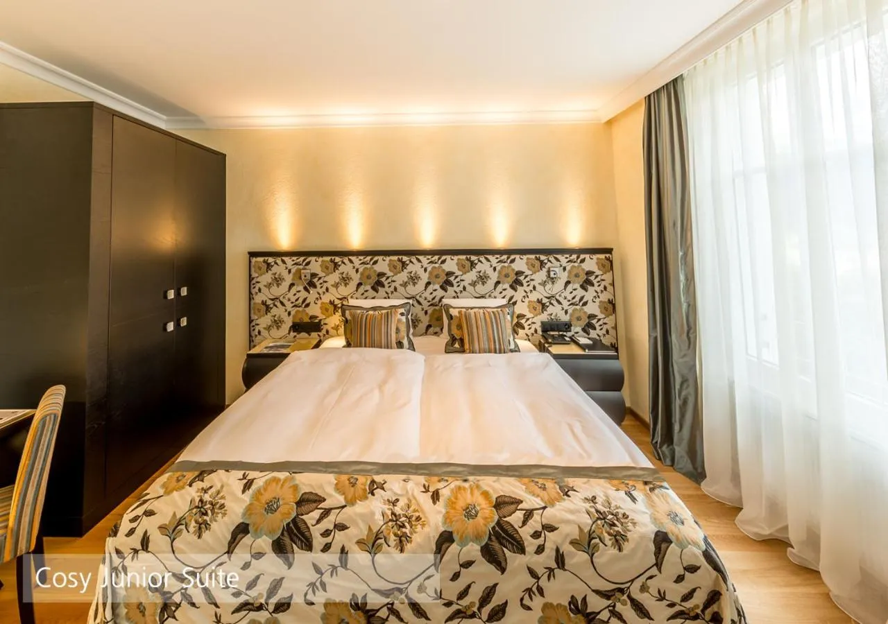 Bed in Lenkerhof gourmet spa resort - Relais & Châteaux