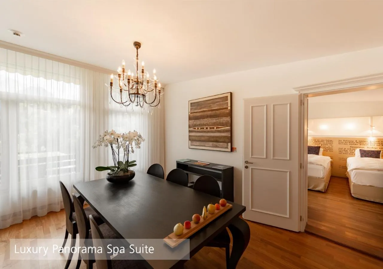 Dining area, Bed in Lenkerhof gourmet spa resort - Relais & Châteaux