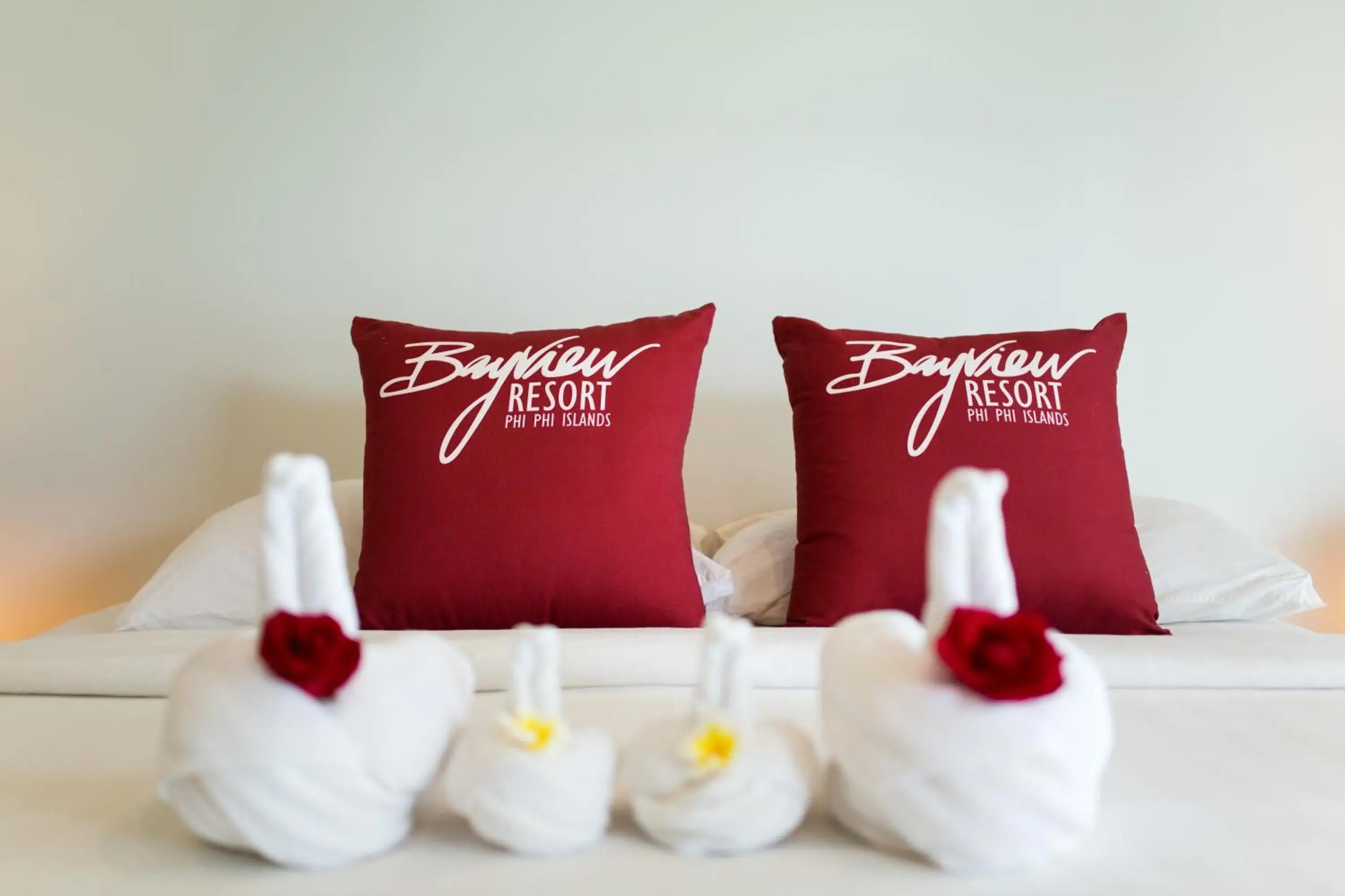 Bed in Phi Phi Bayview Resort Bed in Phi Phi Bayview Resort