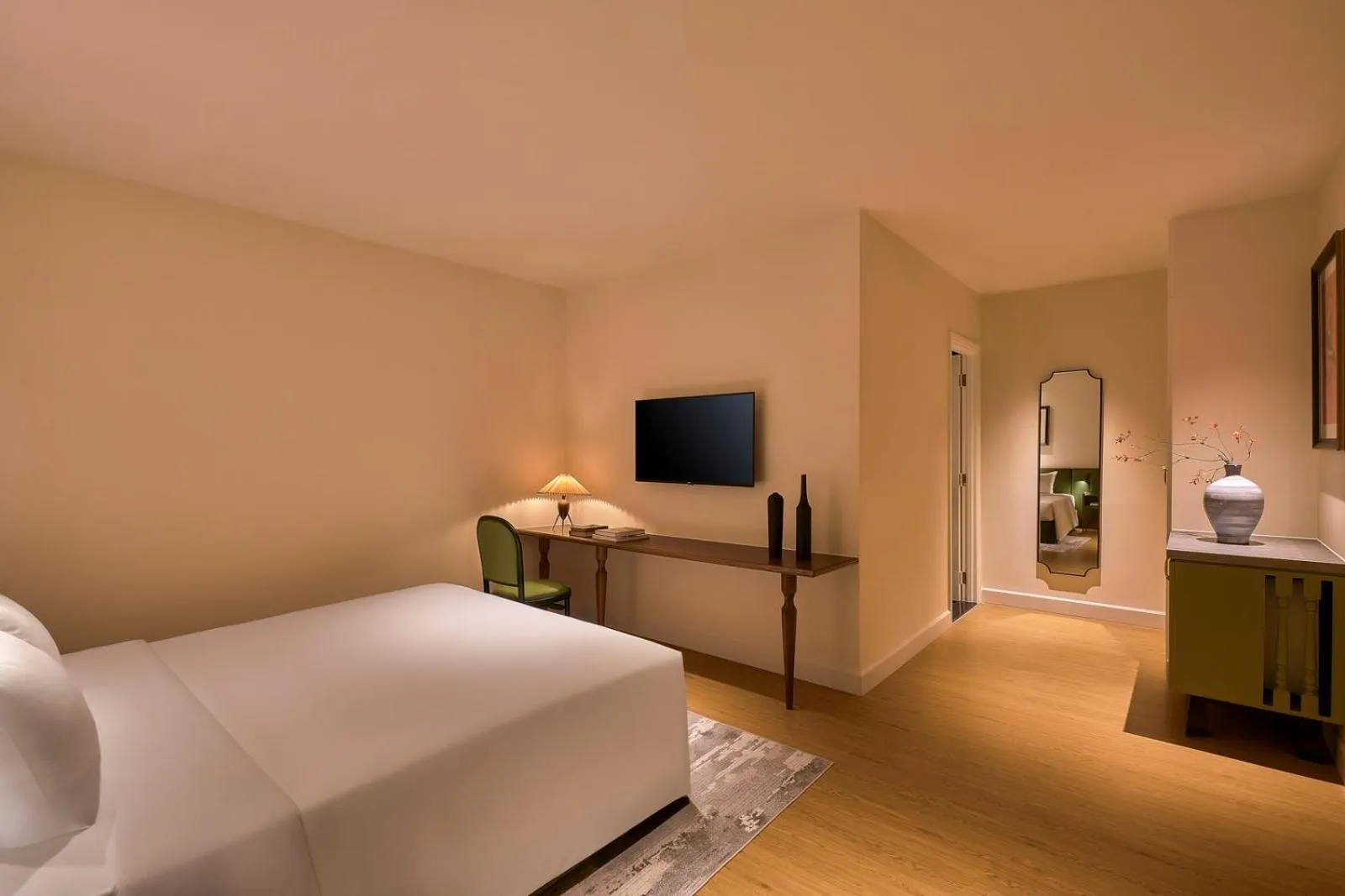 Bed in M Village Hotel Premier Thi Sách