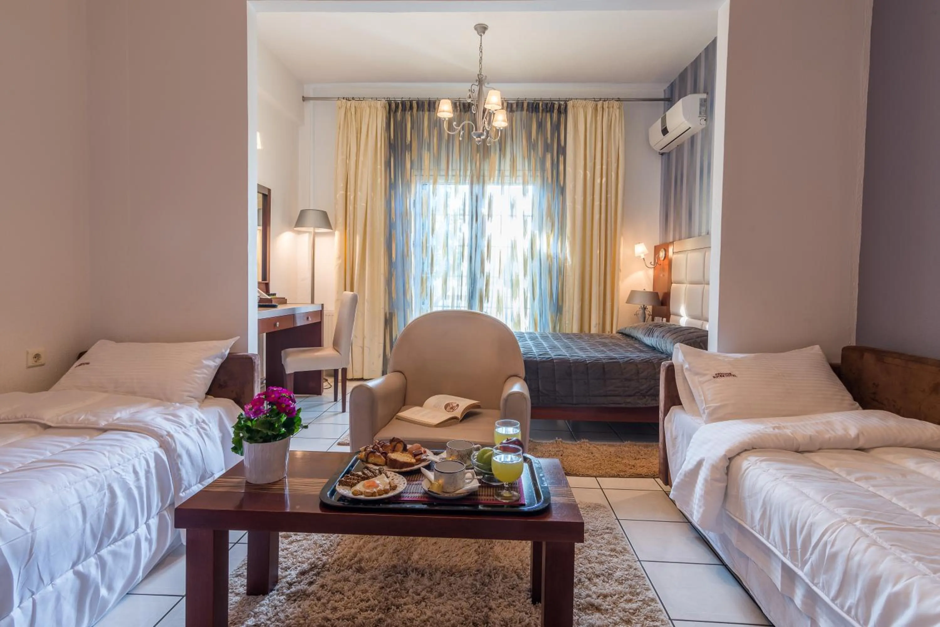 Breakfast, Bed in Krikonis Hotel