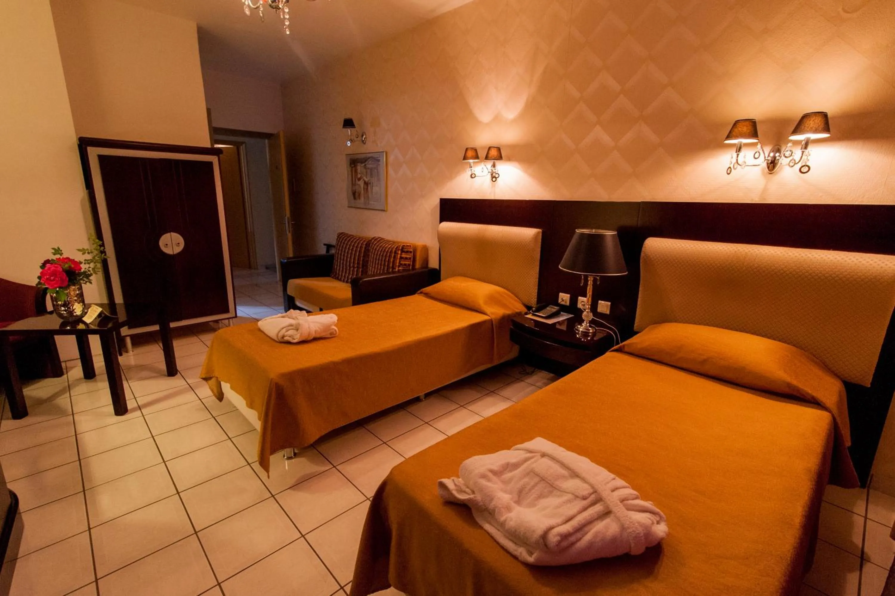 Bed in Krikonis Hotel