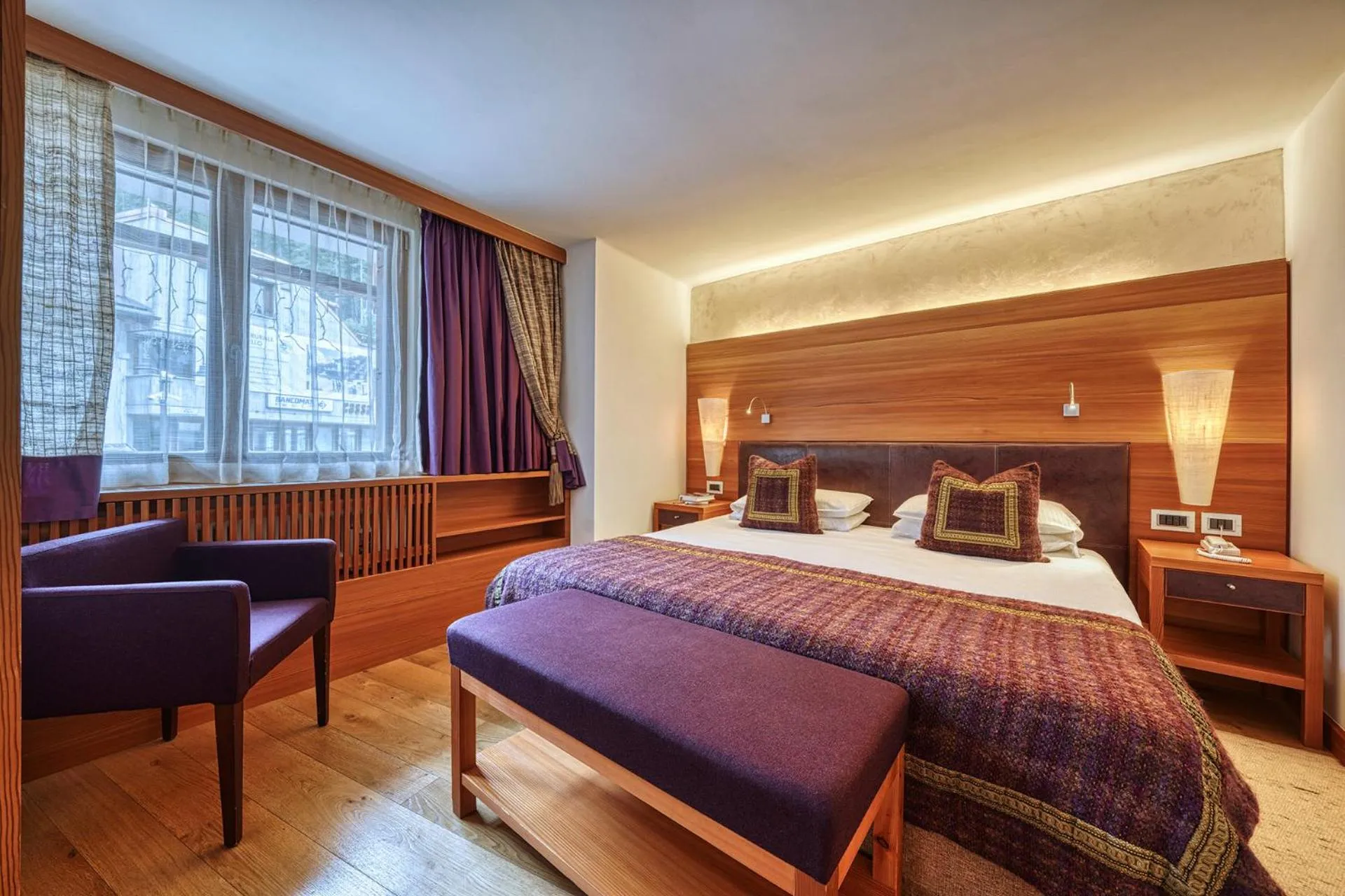 Staff, Bed in Majestic Hotel