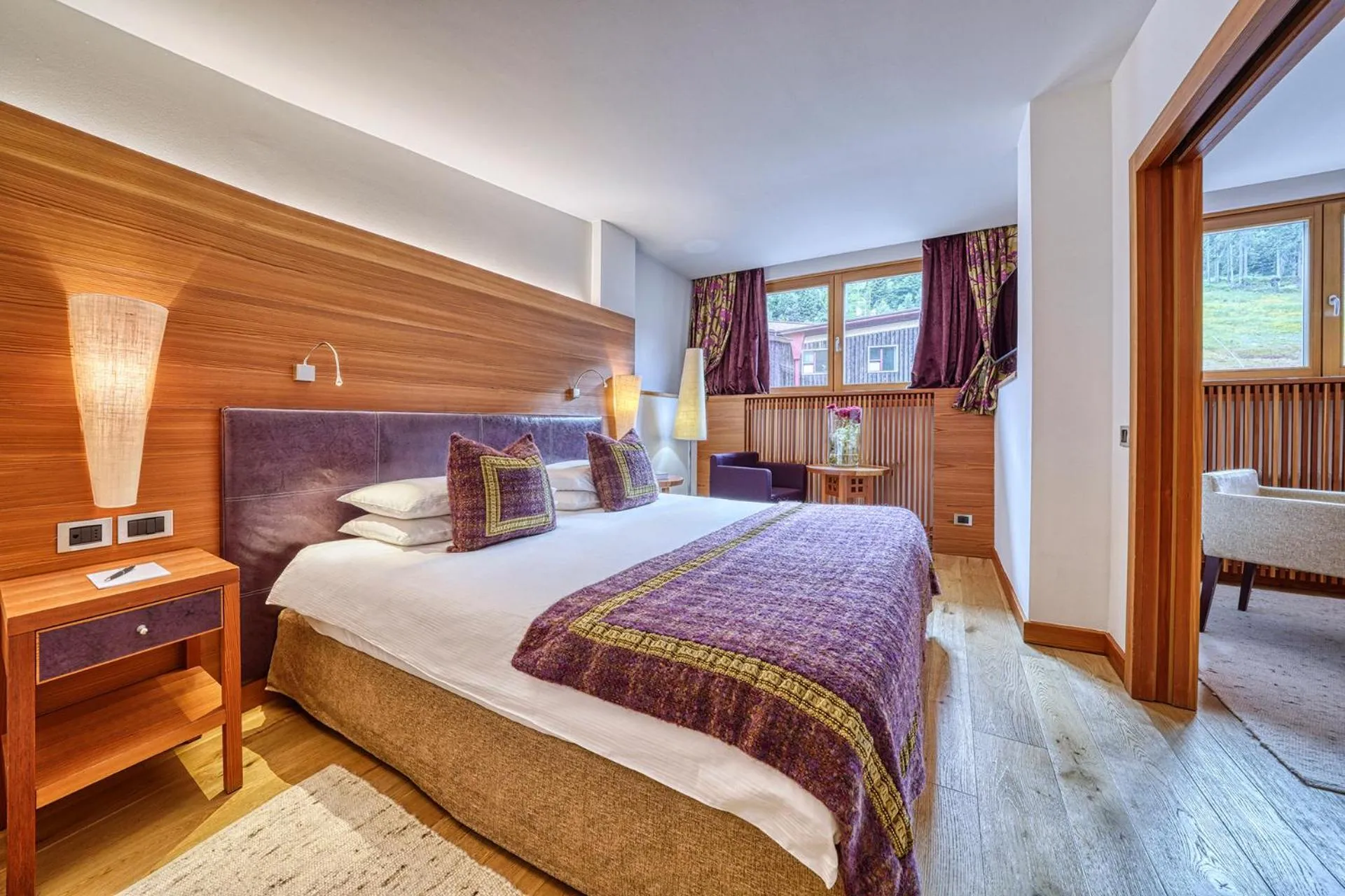 Staff, Bed in Majestic Hotel