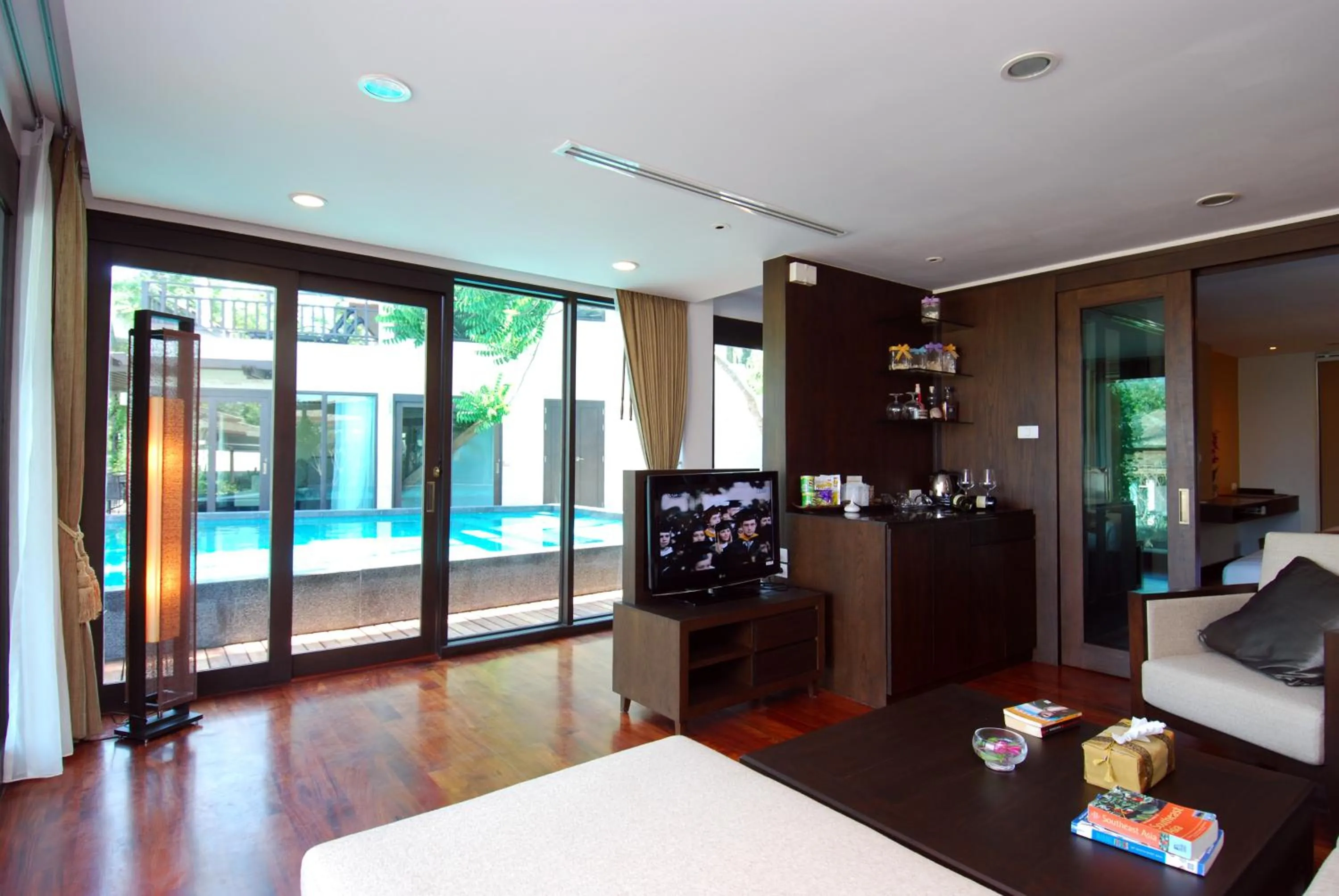 Photo of the whole room, Bed in Niramaya Villa & Wellness