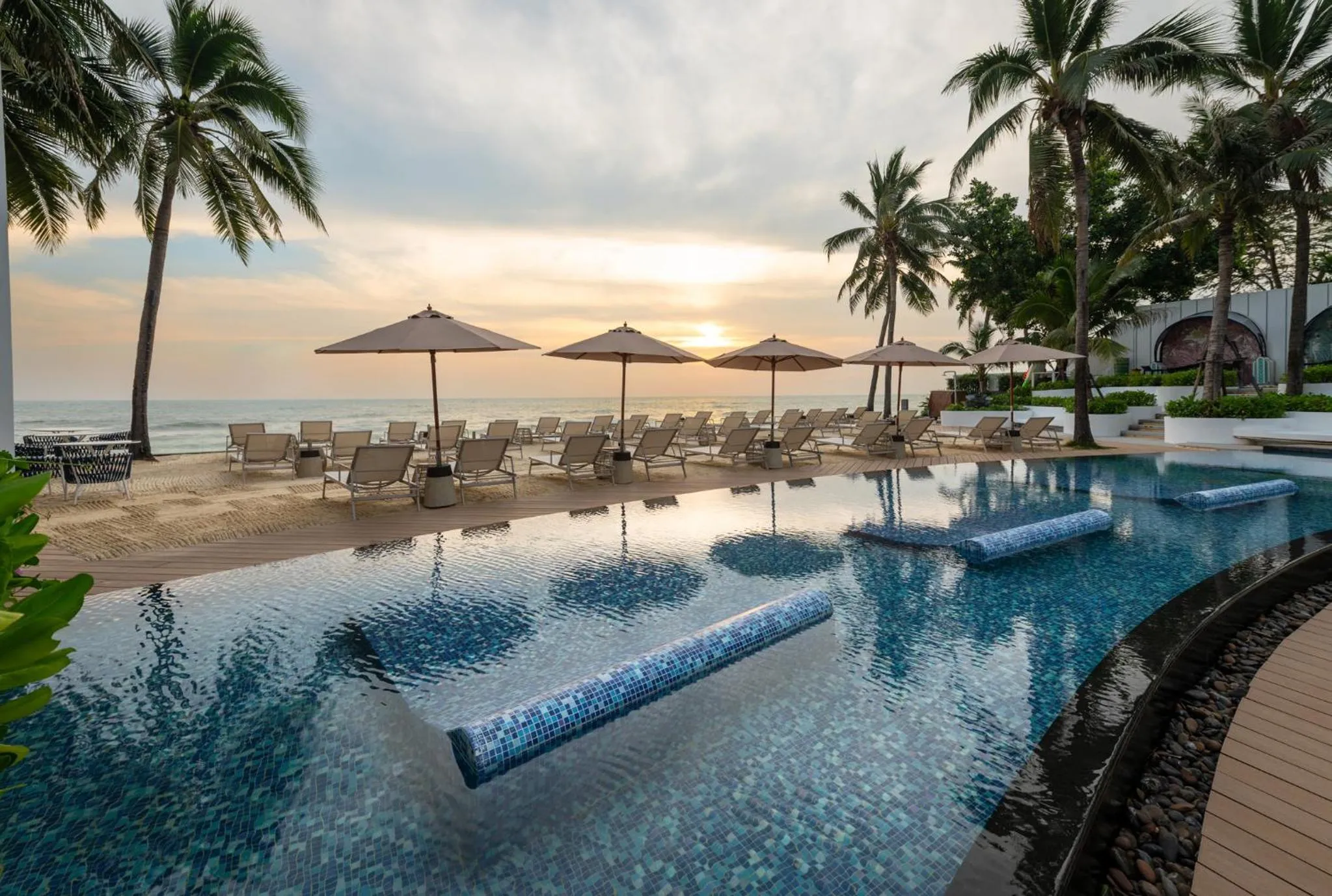 Swimming pool in InterContinental Hua Hin Resort by IHG