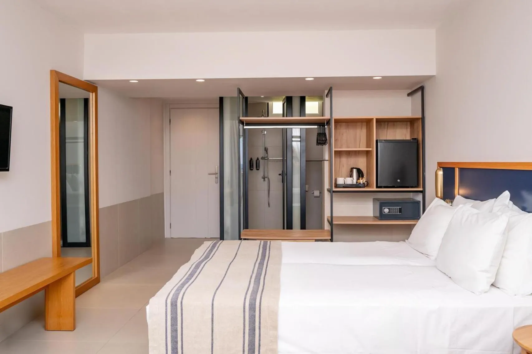 Photo of the whole room, Bed in Smy Kos Beach & Splash