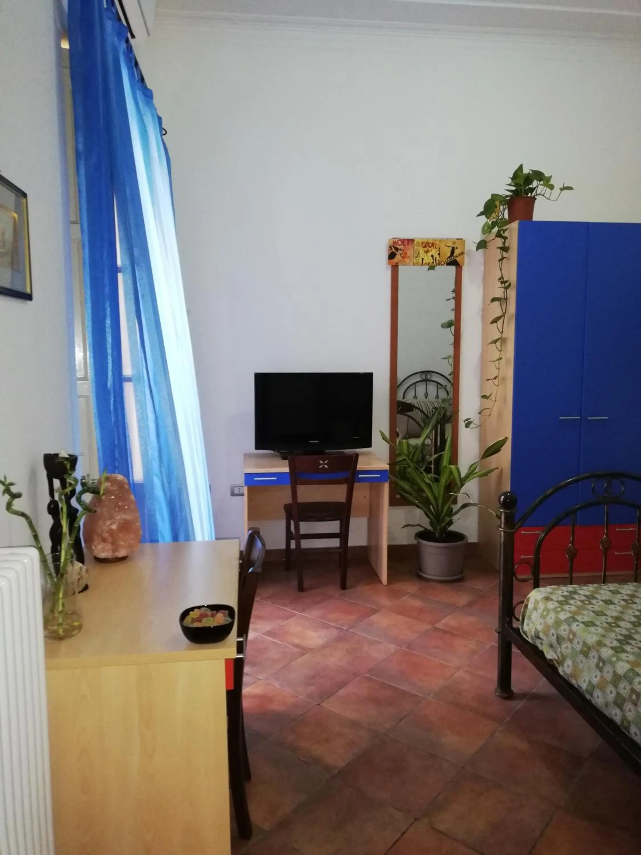 Bed in Guglielmo room's B&B