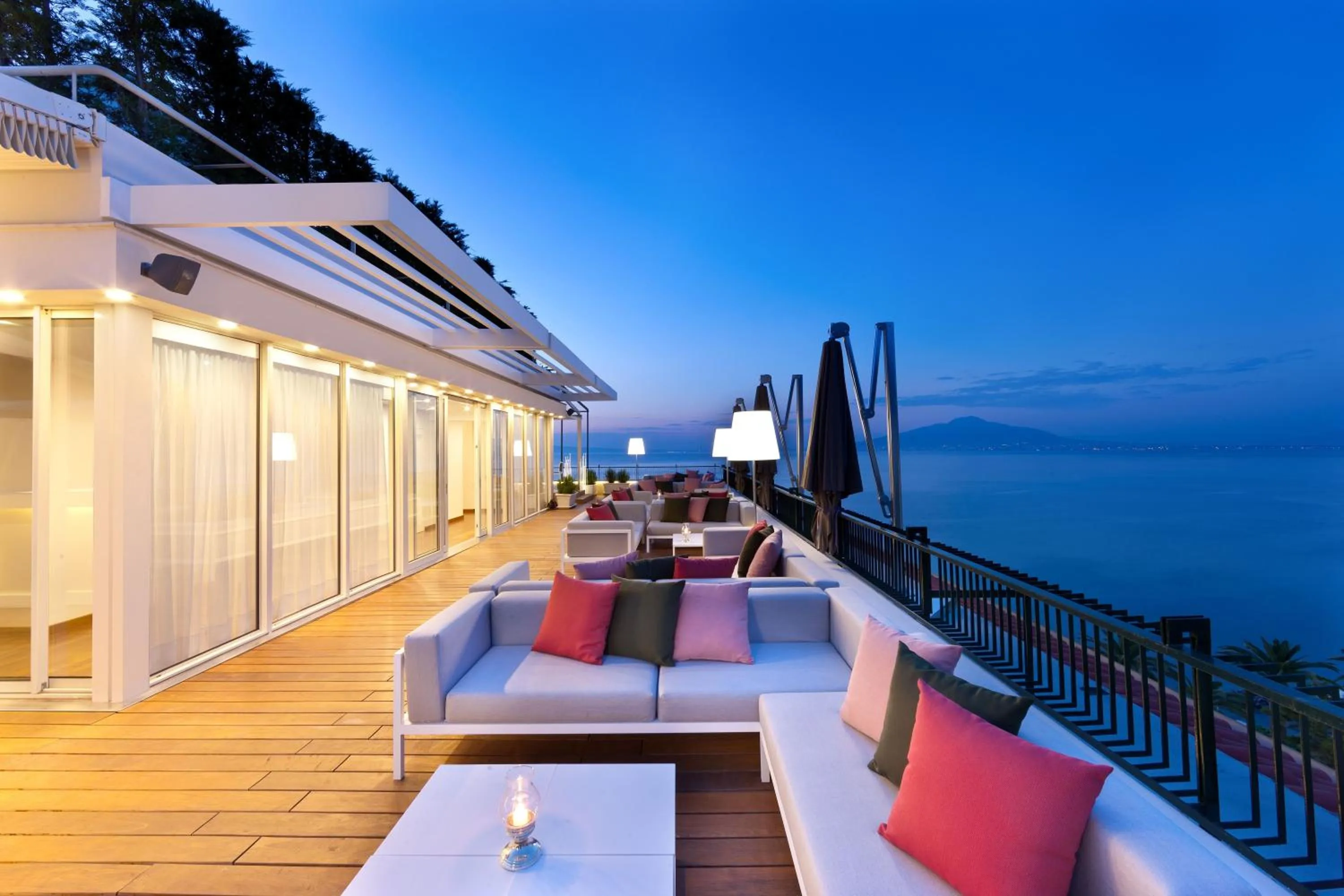 Lounge or bar in Hotel Continental