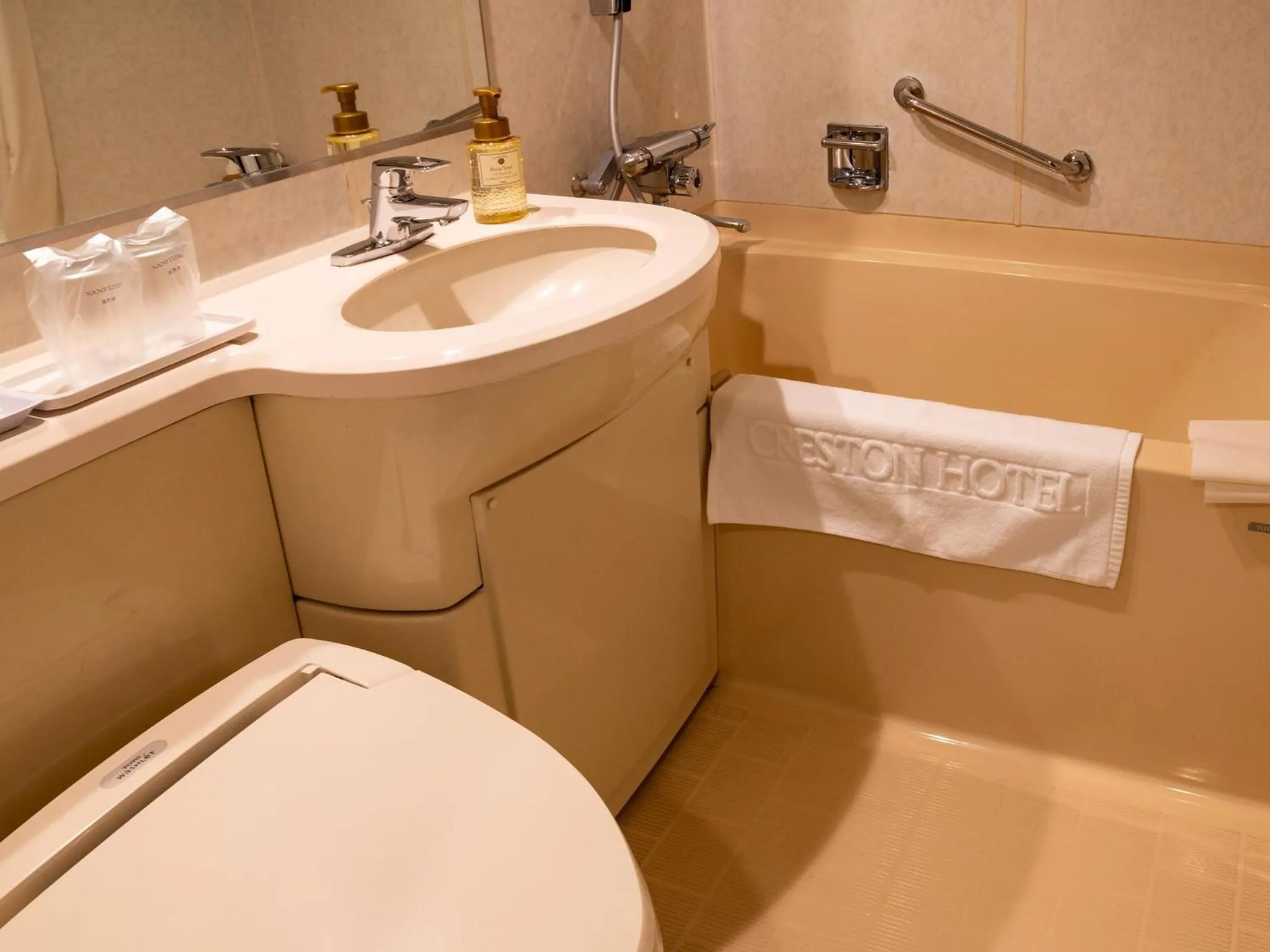 Toilet in Shibuya Creston Hotel