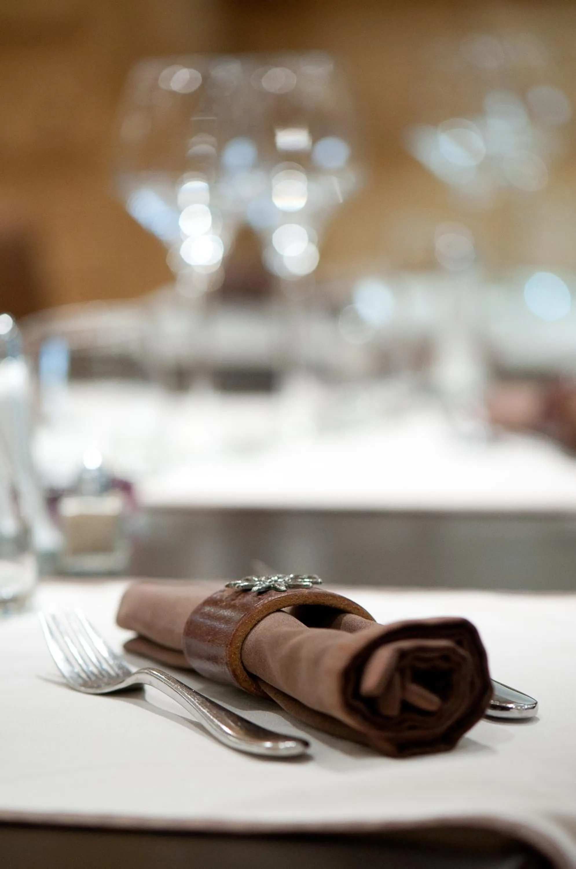 Restaurant/places to eat in Hotel Du Commerce