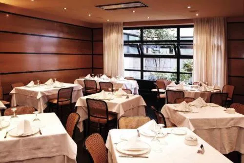 Restaurant/places to eat in Hotel Anoeta