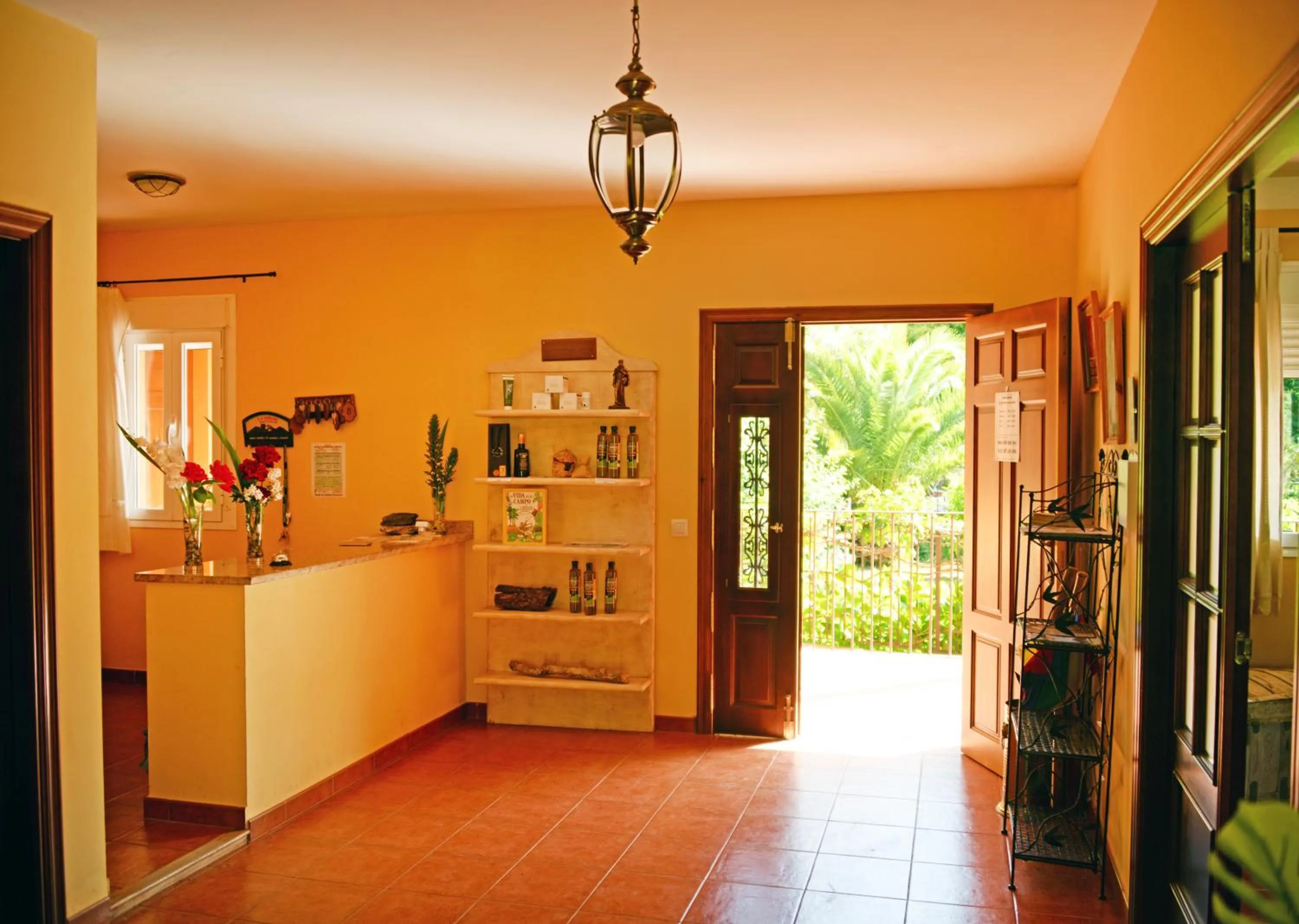 Lobby or reception in Hotel Rural El Retiro de San Pedro by RetiroRural