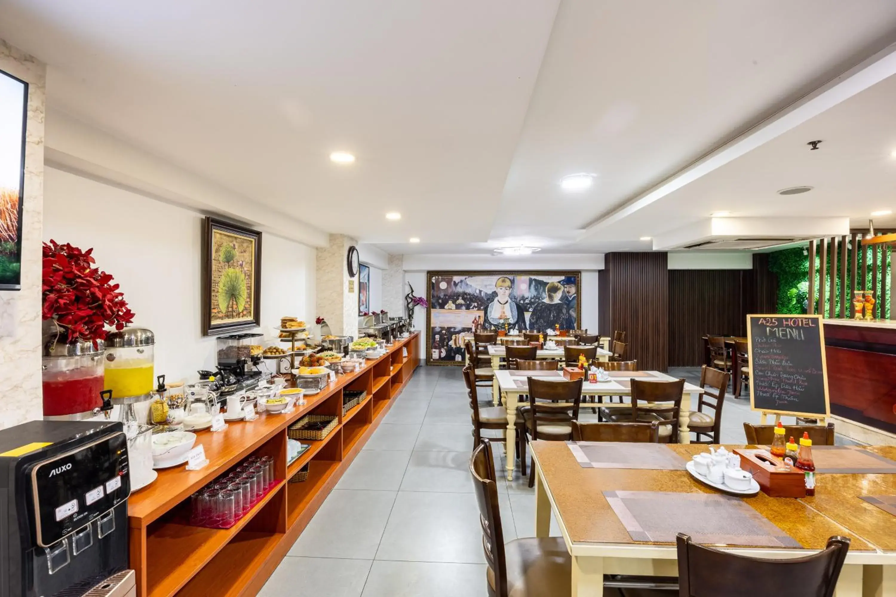 Buffet breakfast in A25 Hotel - 29 Bùi Thị Xuân Buffet breakfast in A25 Hotel - 29 Bùi Thị Xuân