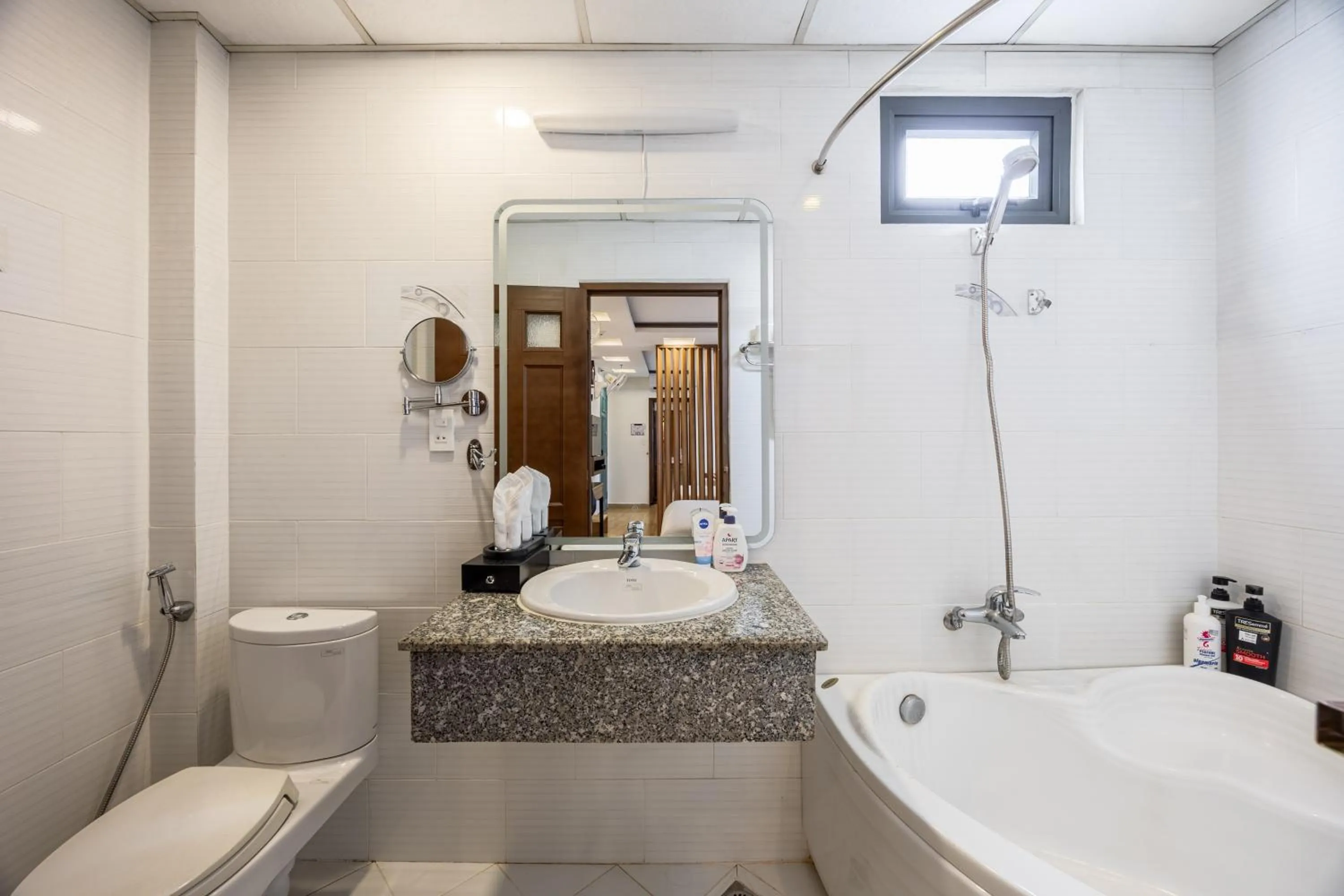 Bathroom in A25 Hotel - 29 Bùi Thị Xuân