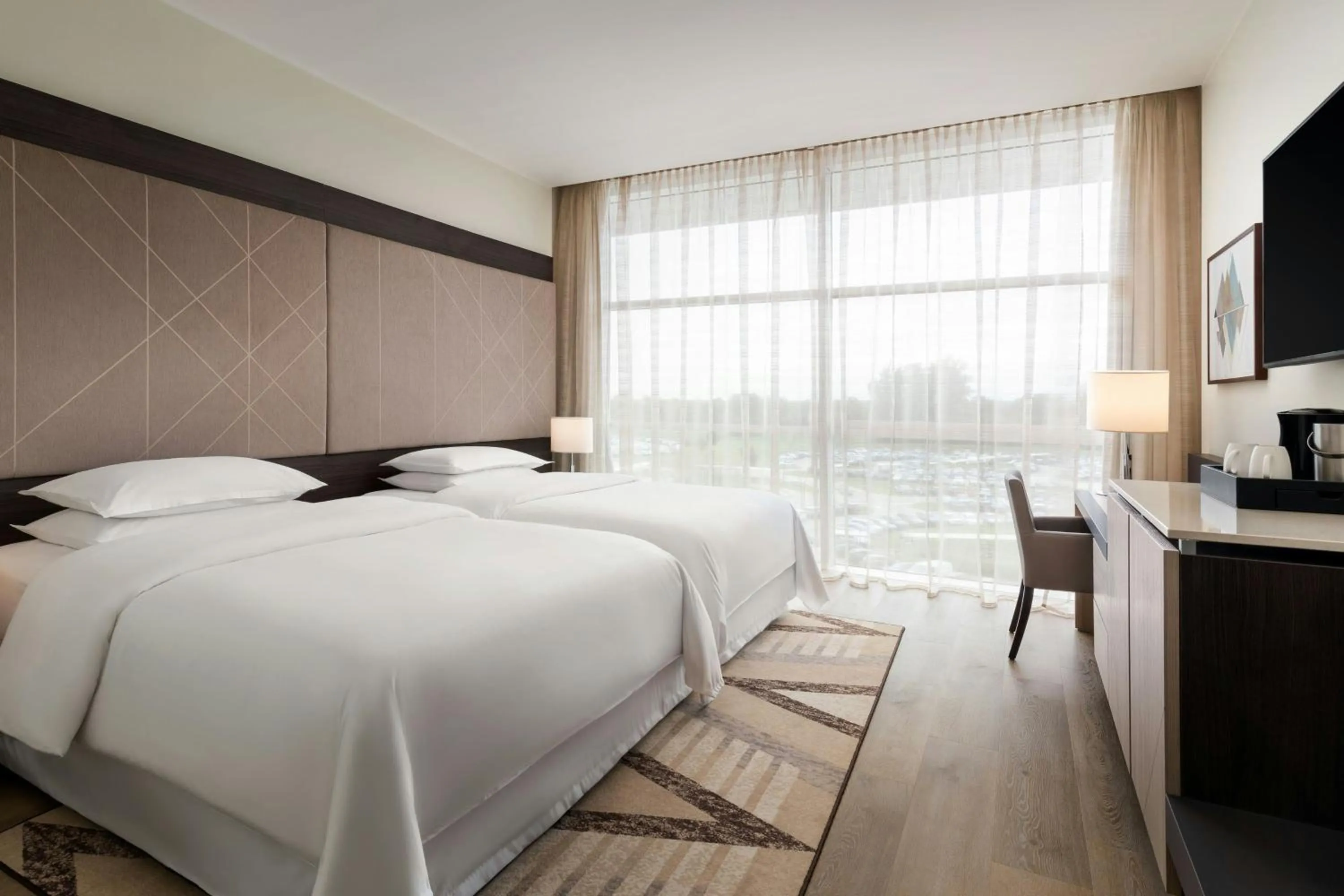 Executive Club, Club lounge access - Twin Room in Sheraton Milan Malpensa Airport Hotel & Conference Centre