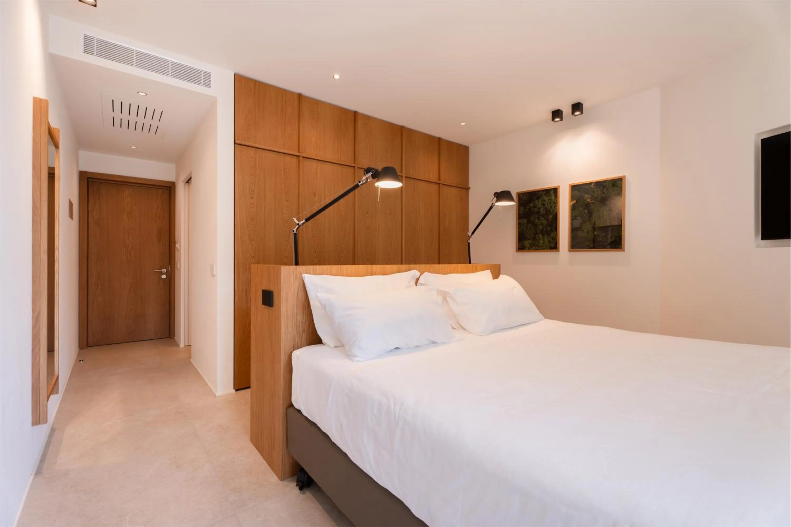 Bedroom, Bed in Du Lac Et Du Parc Grand Resort