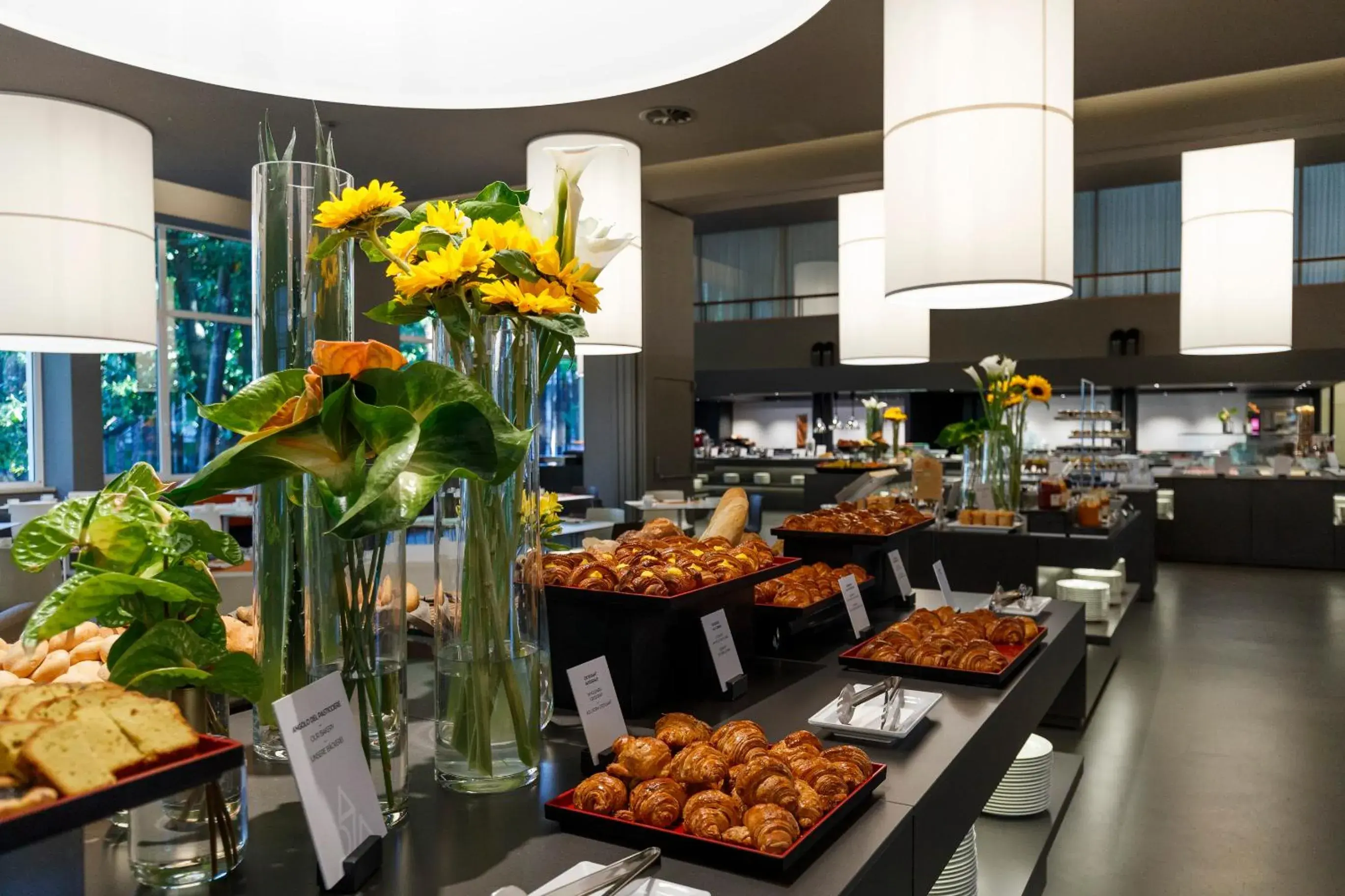 Food and drinks in Du Lac Et Du Parc Grand Resort Food and drinks in Du Lac Et Du Parc Grand Resort