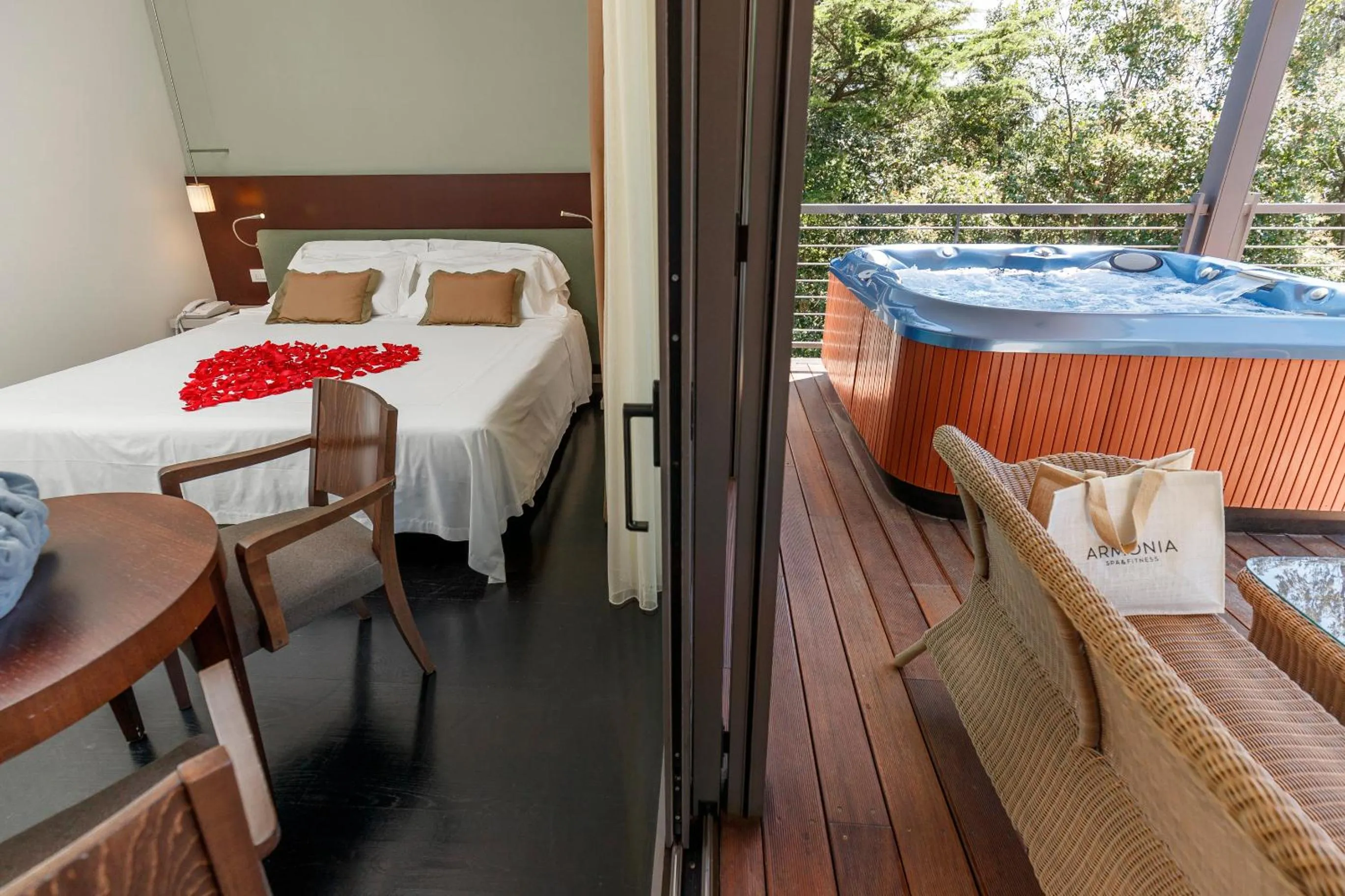 Other, Bed in Du Lac Et Du Parc Grand Resort