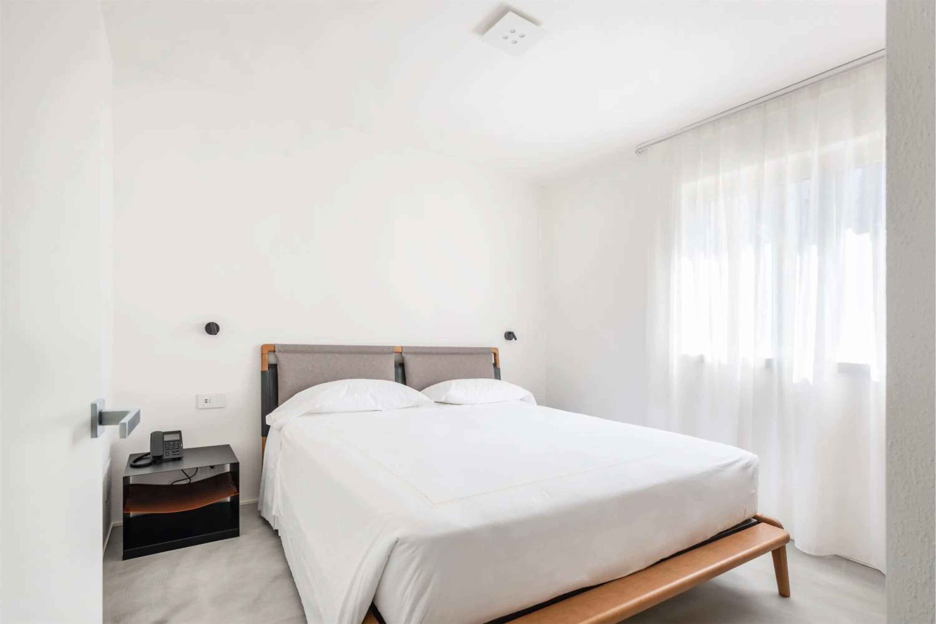 Bed in Du Lac Et Du Parc Grand Resort