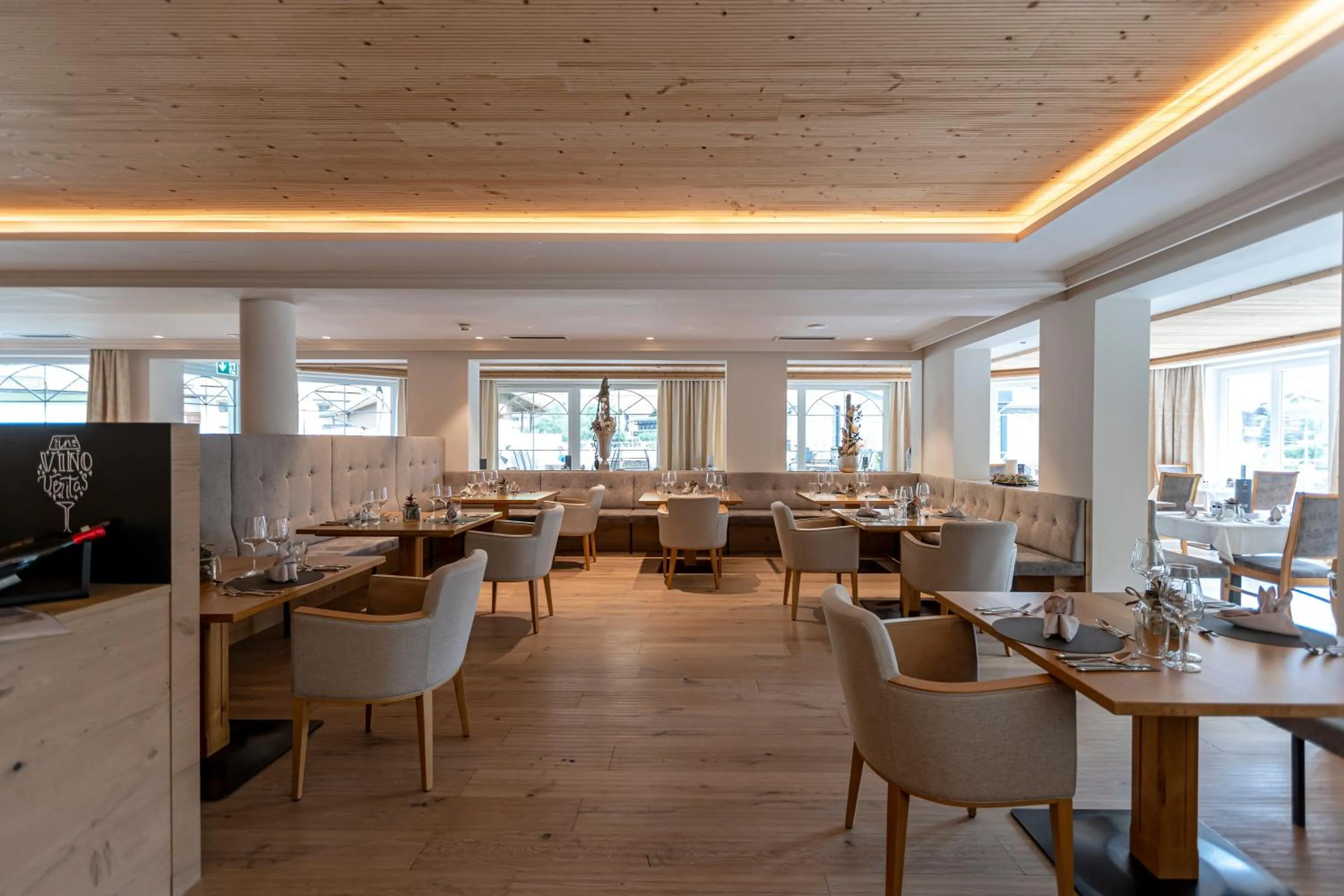 Restaurant/places to eat in Premium Activehotel Bergkönig