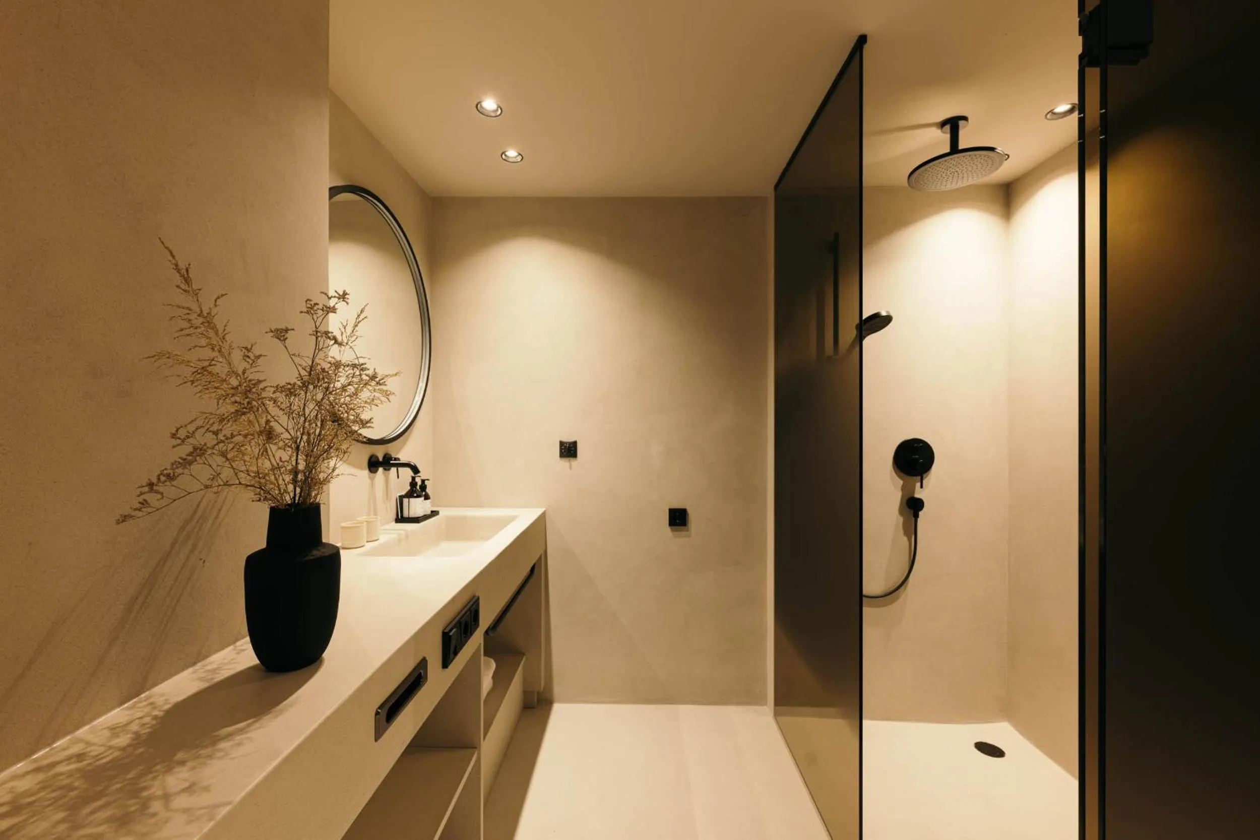 Shower in Premium Activehotel Bergkönig