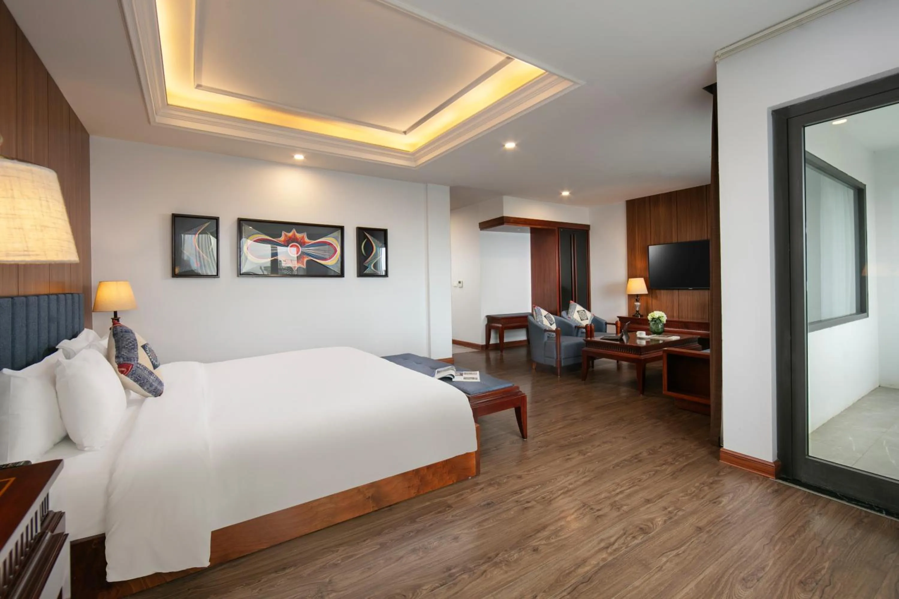 Photo of the whole room, Bed in Bamboo Sapa Hotel