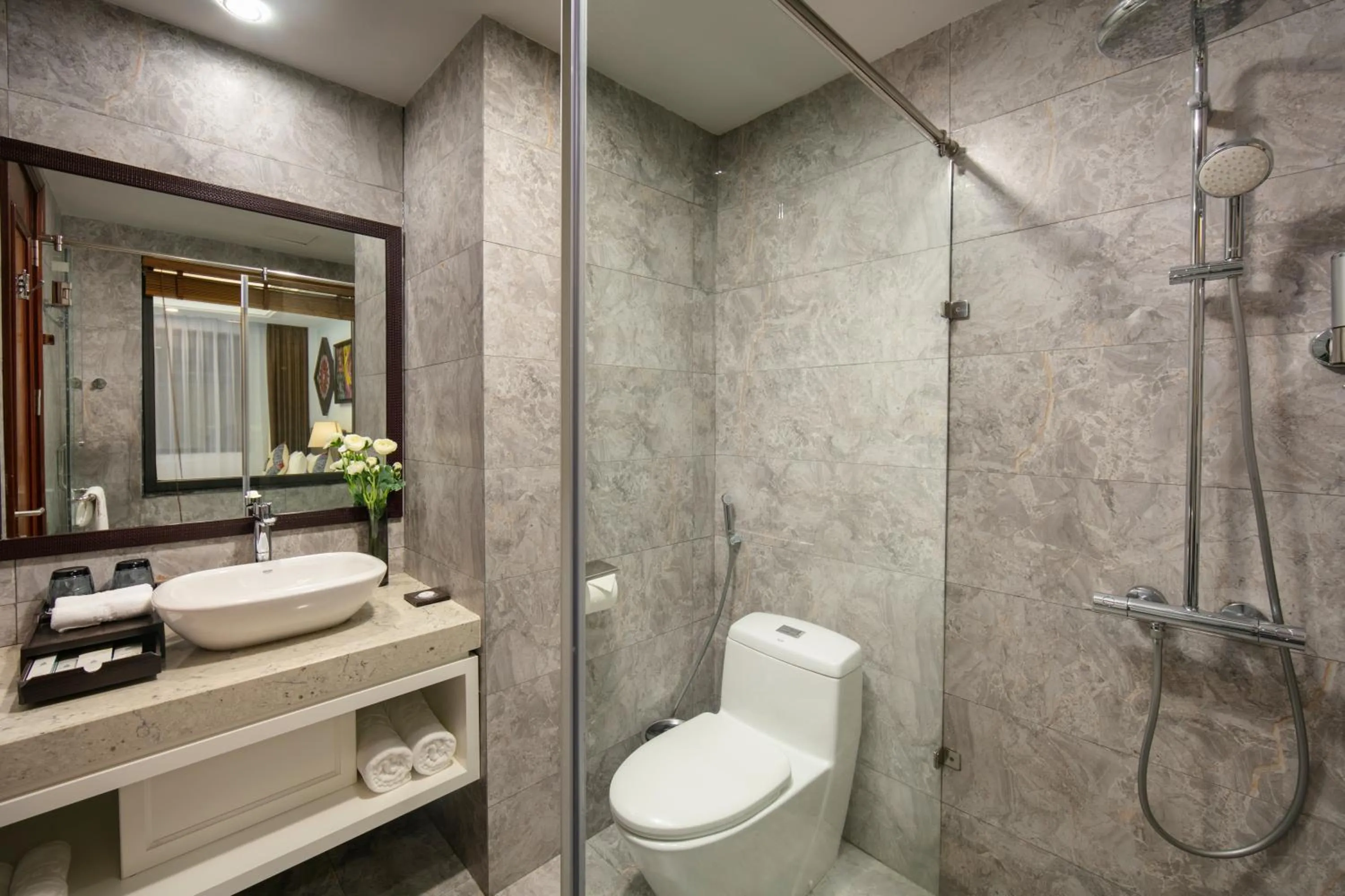 Shower in Bamboo Sapa Hotel