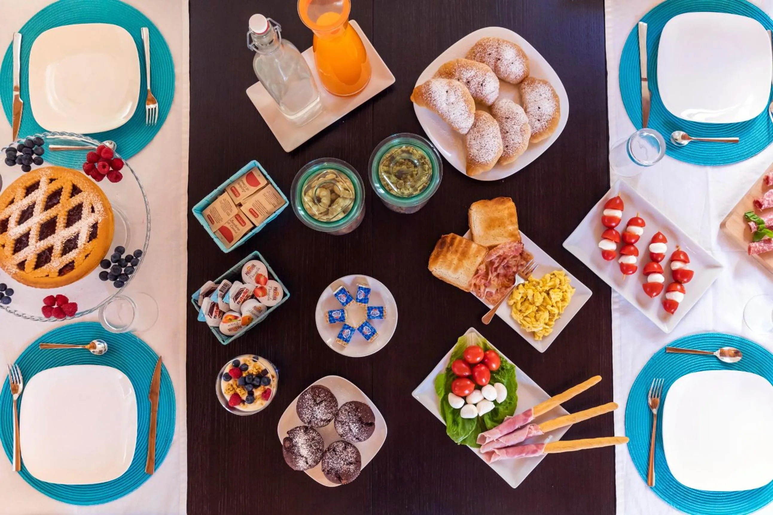 Breakfast in Suites Pastis Tropea - Boutique B&B by Kalavrìa Holidays