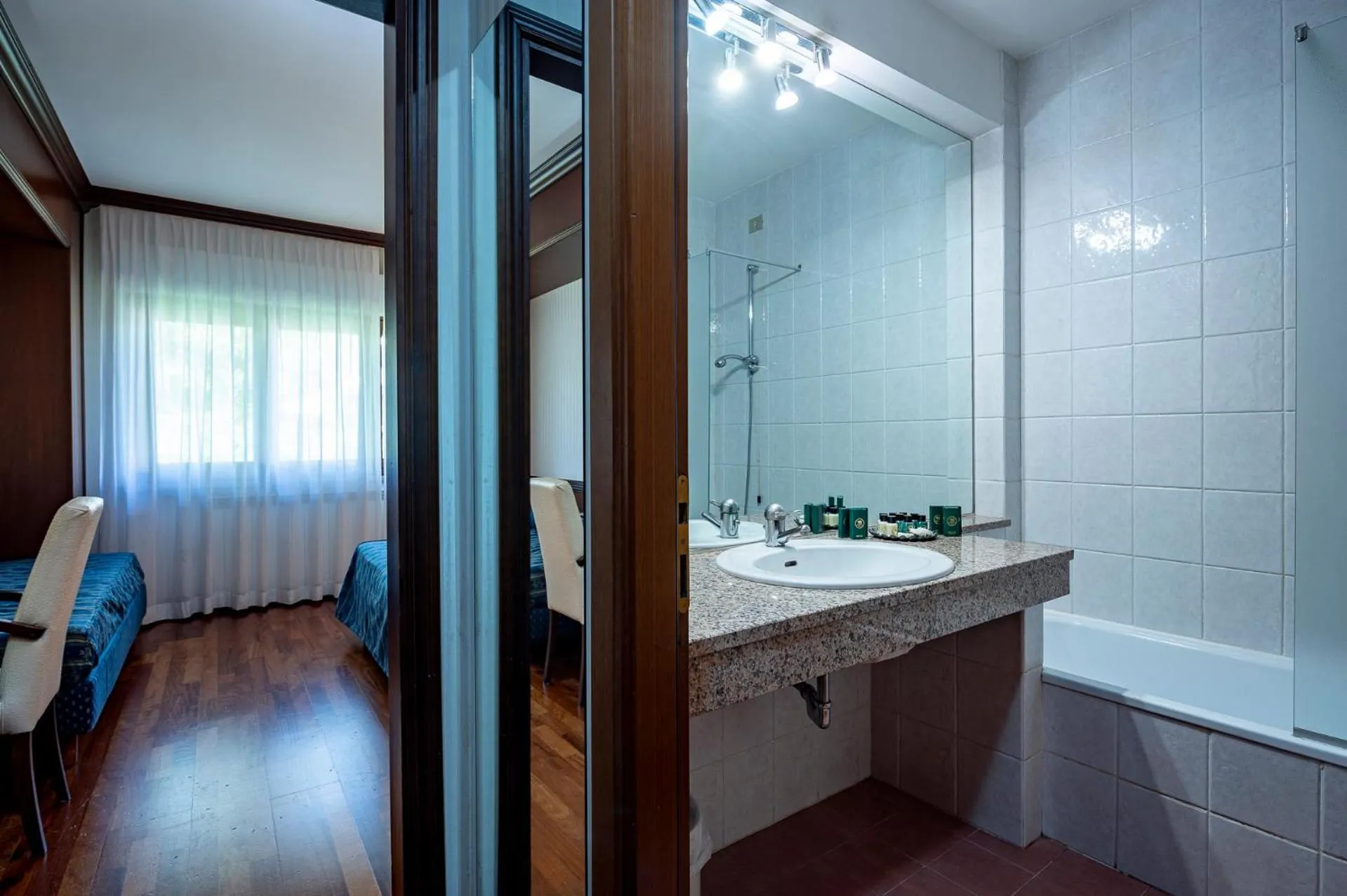 Bathroom in Hotel Corona & Spa
