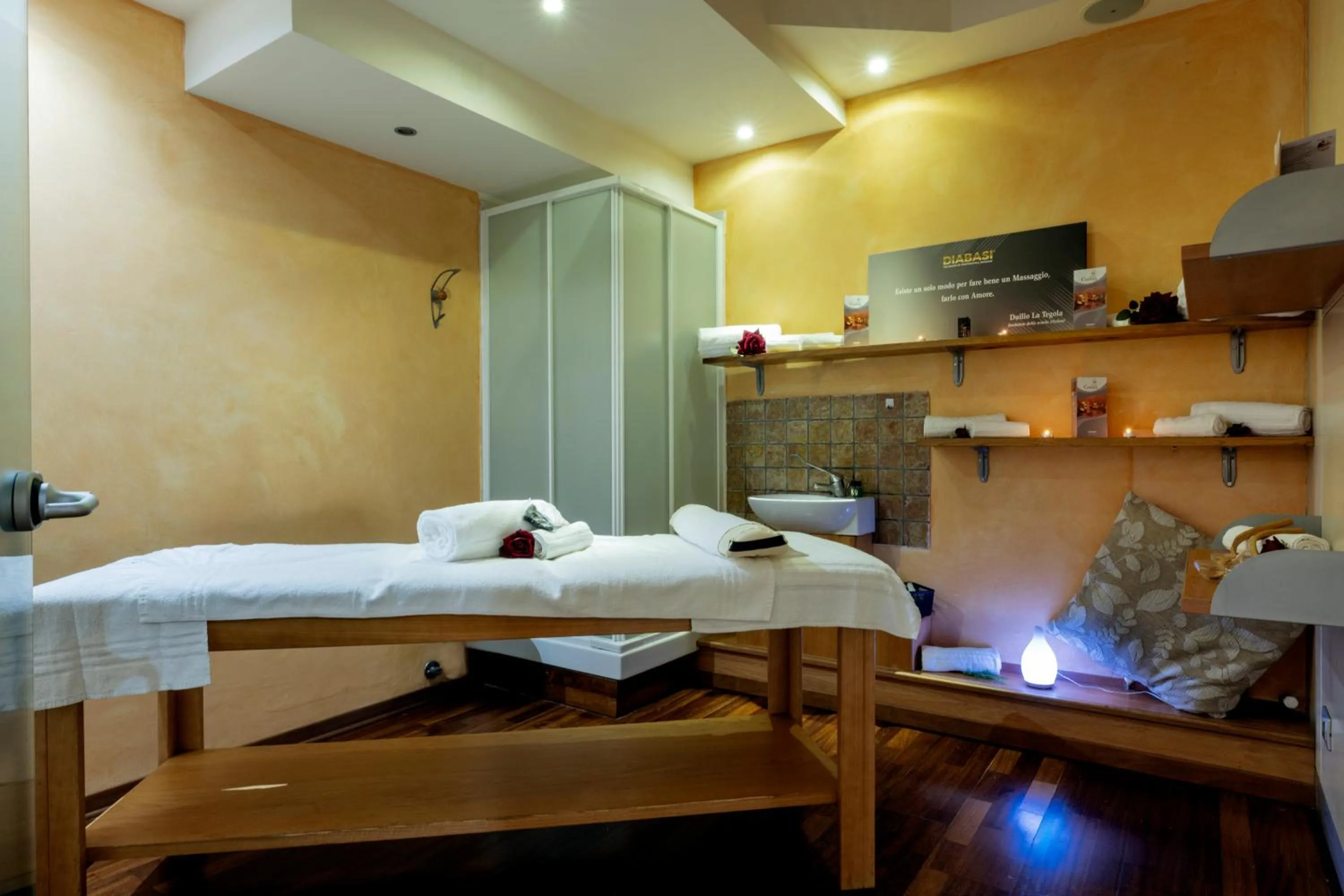 Massage in Hotel Corona & Spa