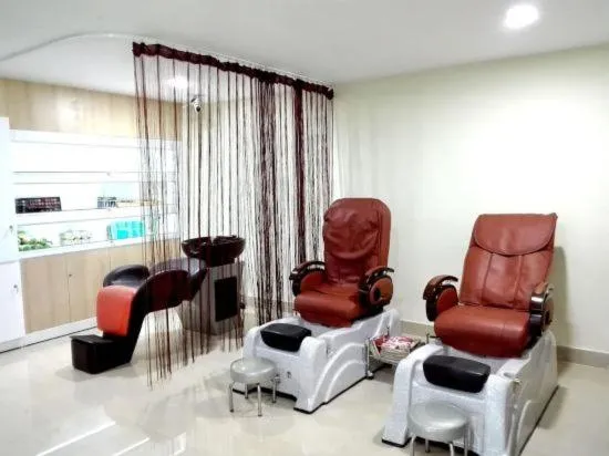Massage in Centrana Hotel