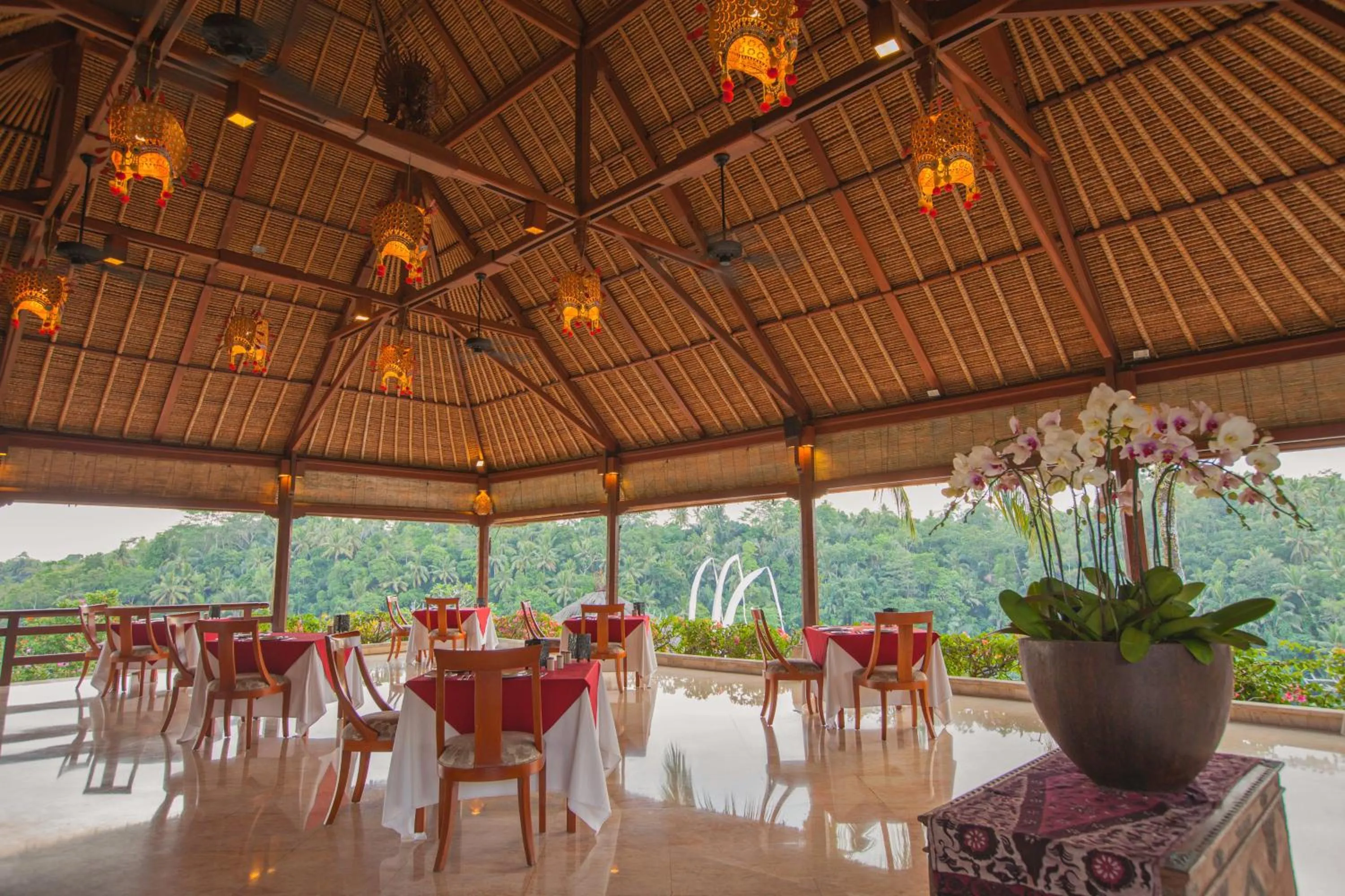 Restaurant/places to eat in Puri Wulandari A Boutique Resort & Spa