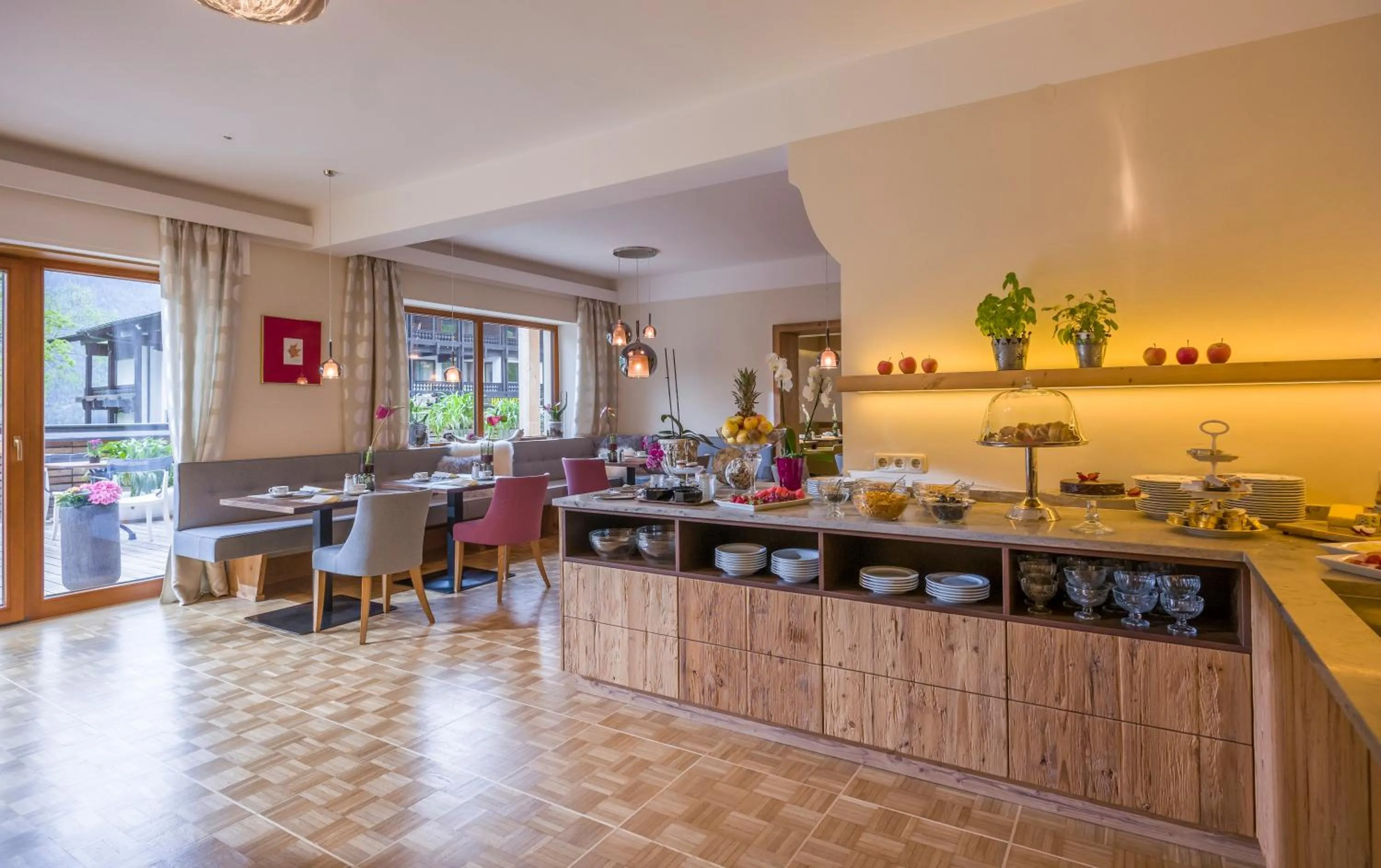 Dining area in Hotel Garni Berghof