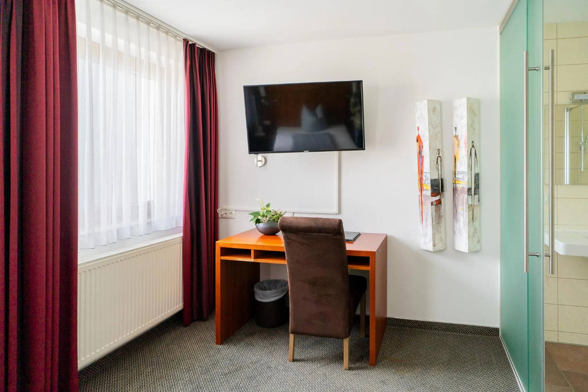 Photo of the whole room in Stadthotel Giengen