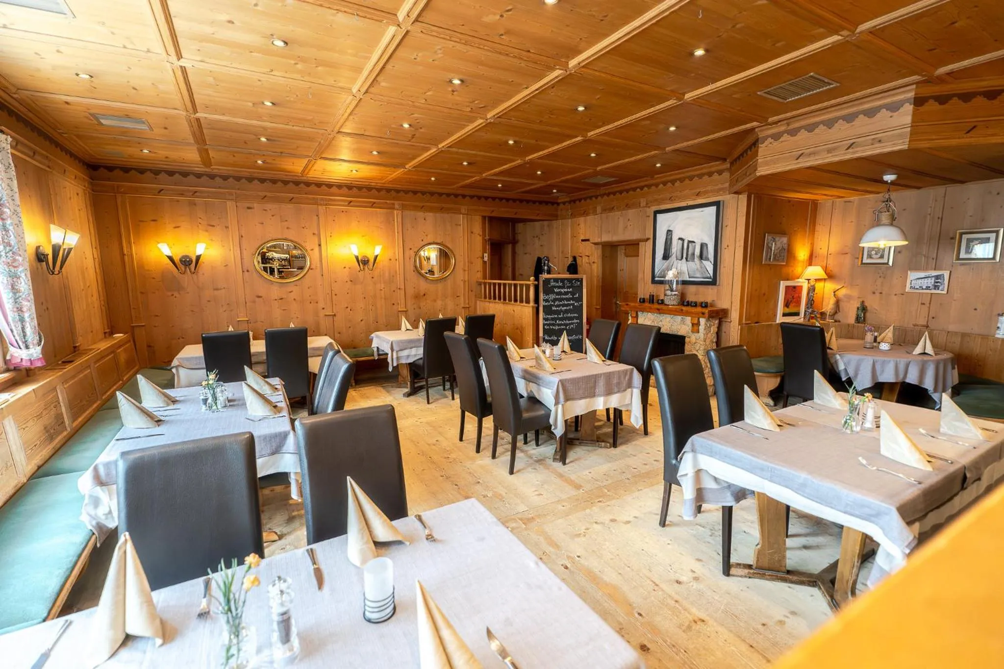 Restaurant/places to eat in Stadthotel Giengen