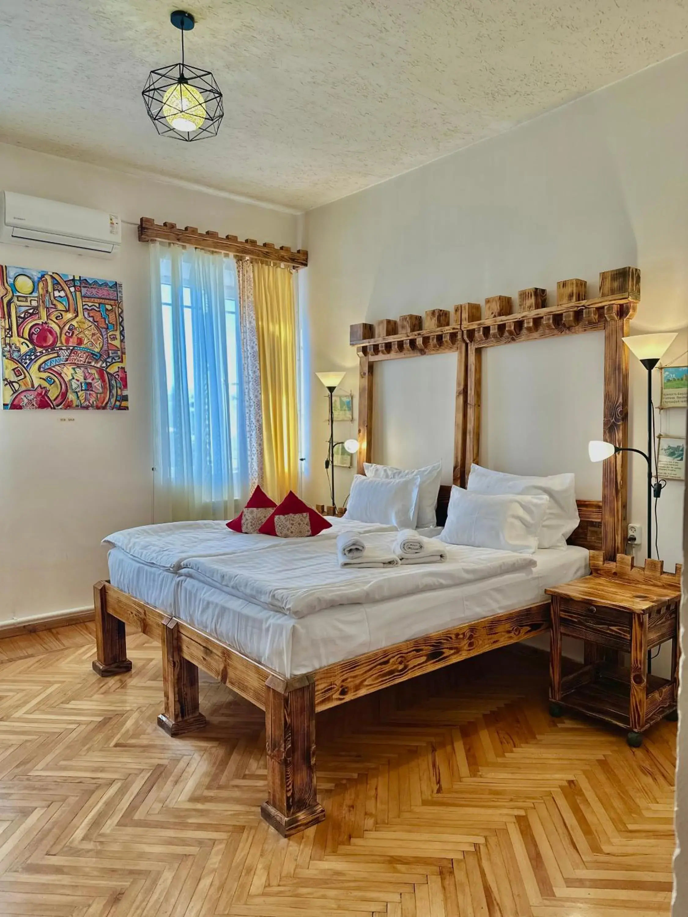 Double or Twin Room with Bathroom - single occupancy in Machanents Art Hotel Double or Twin Room with Bathroom - single occupancy in Machanents Art Hotel