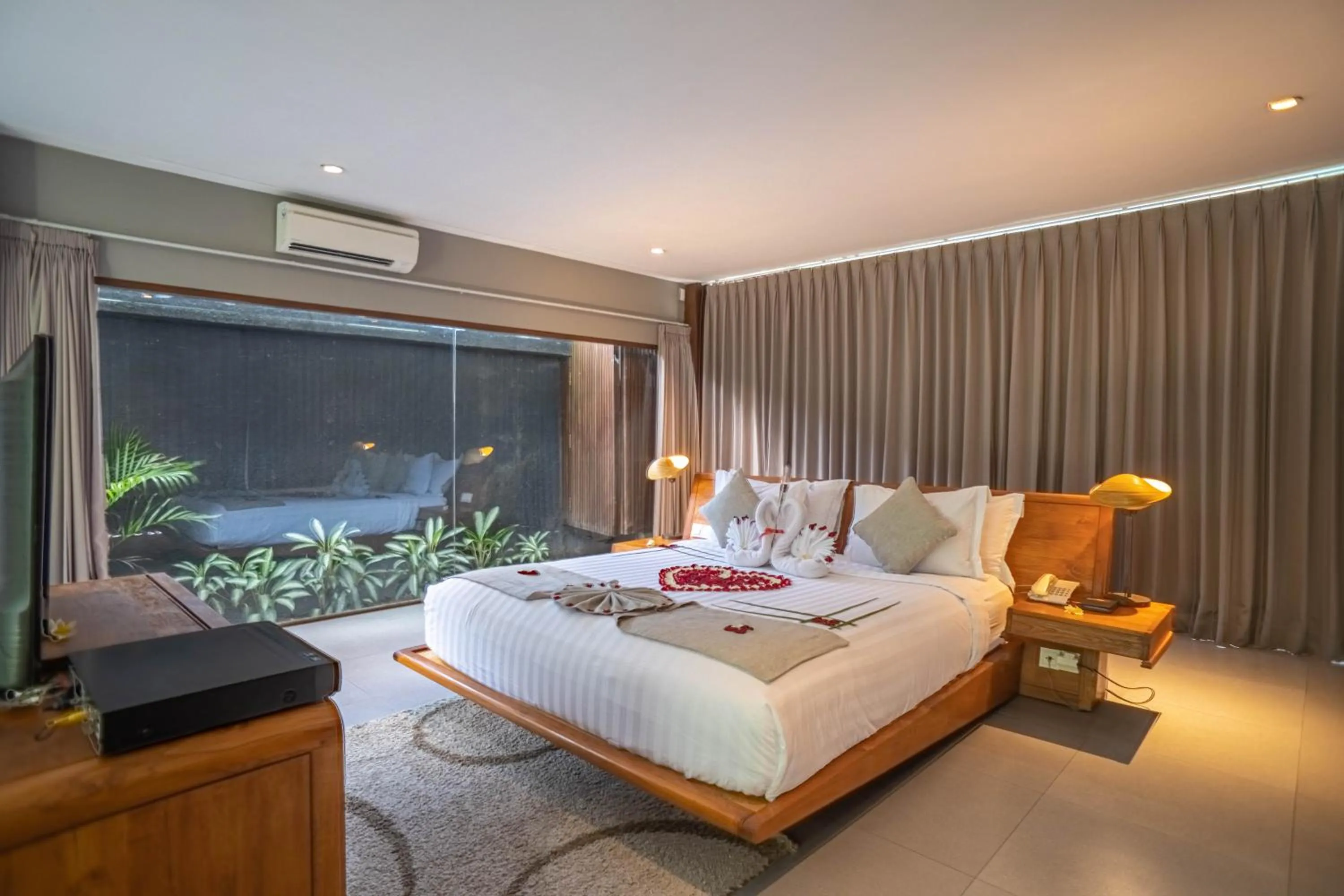 Property building, Bed in Ziva a Boutique Villa