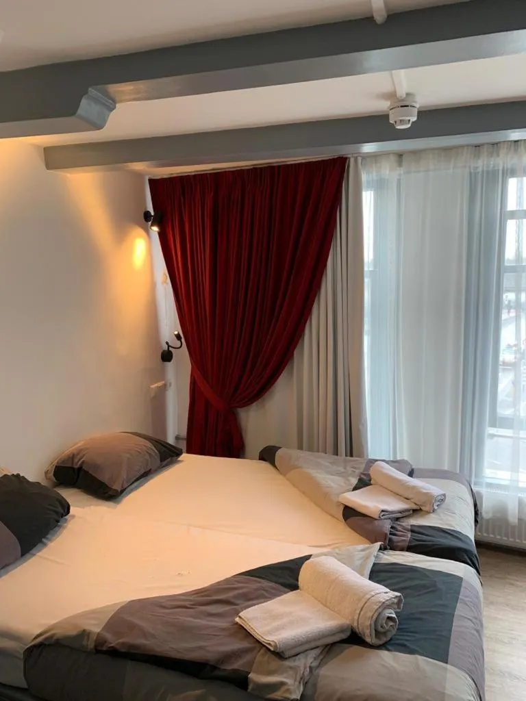 Bed in Hotel Restaurant Old Bridge