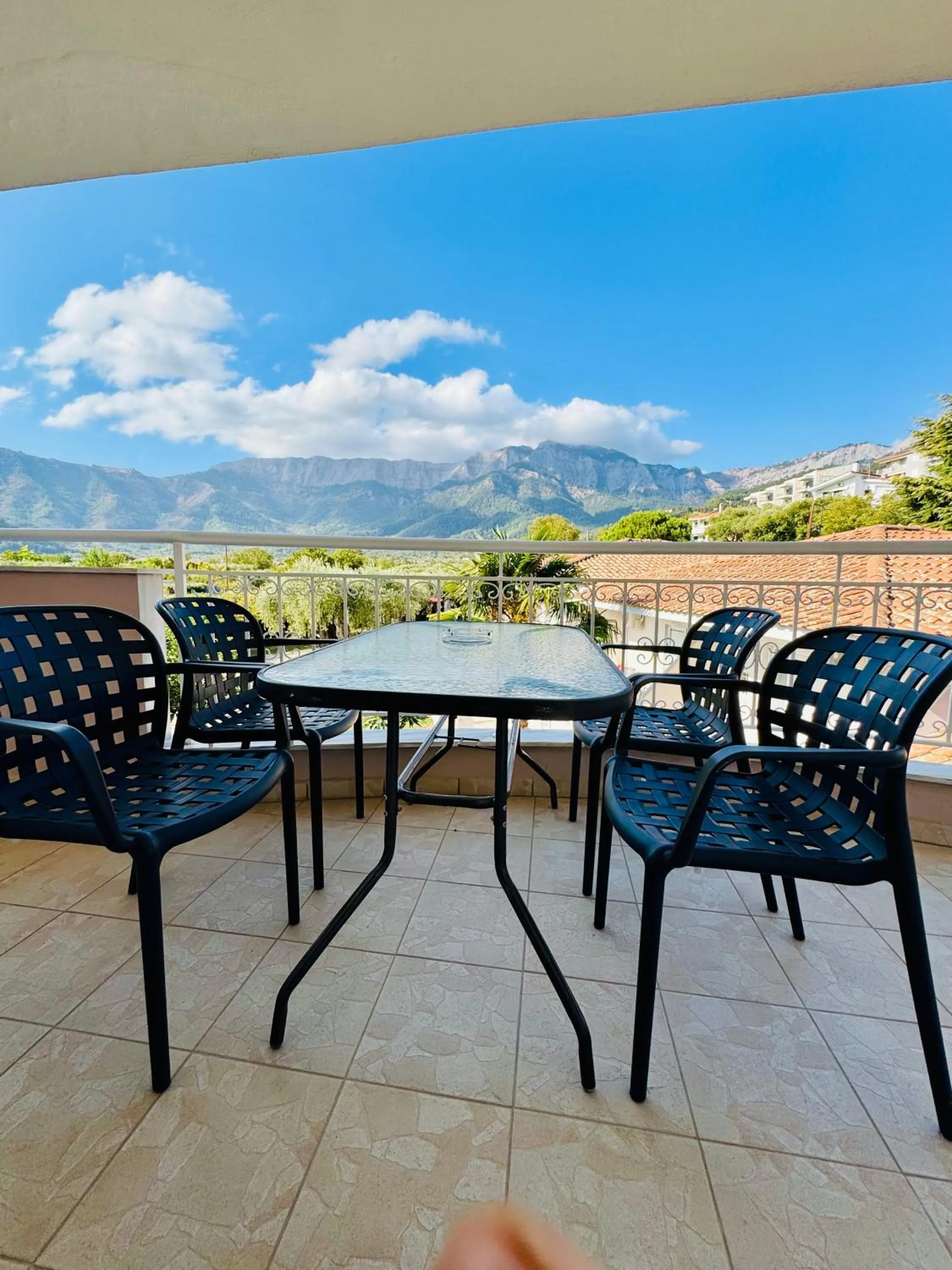 Balcony/Terrace in Aneton