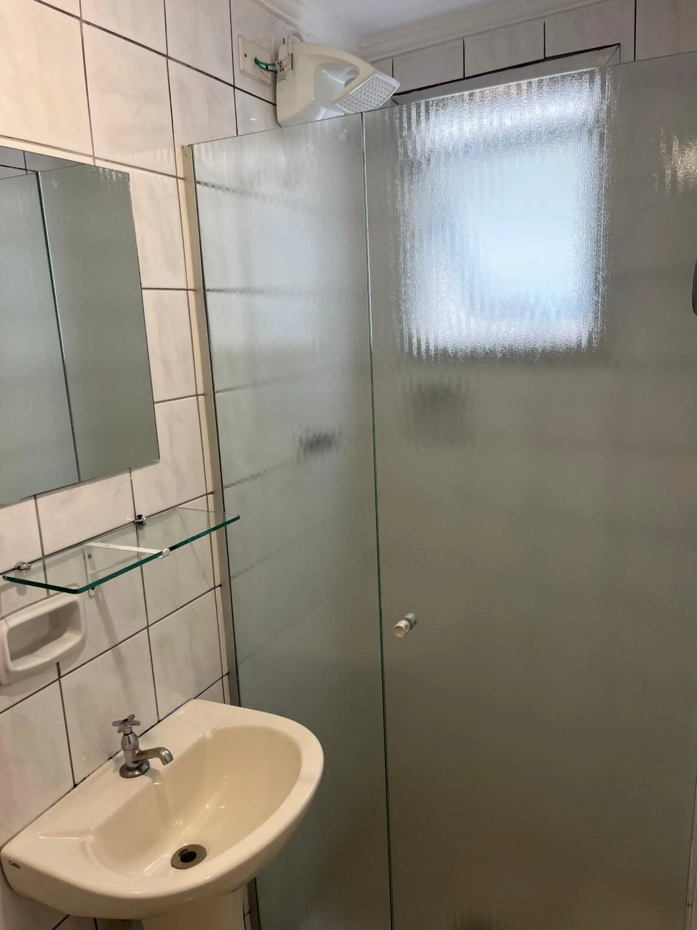 Shower in Bela Cintra Flat Service