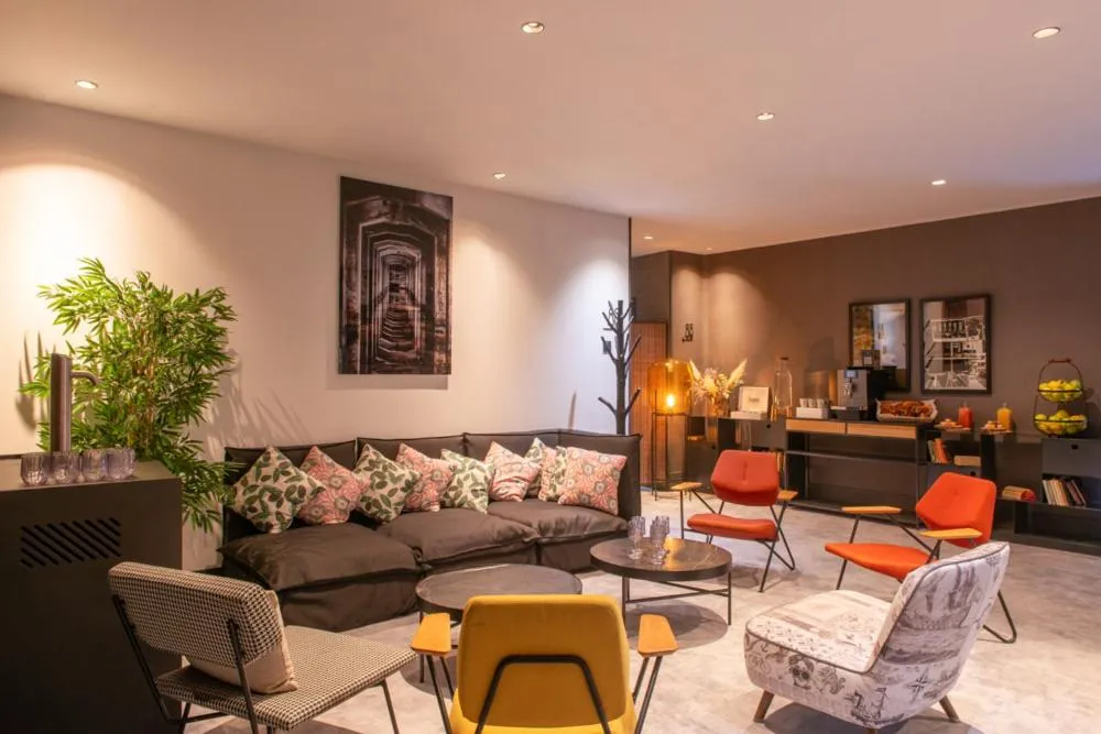 Lounge or bar in L'Imprimerie Hôtel