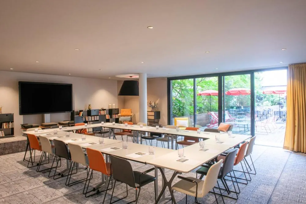 Meeting/conference room in L'Imprimerie Hôtel