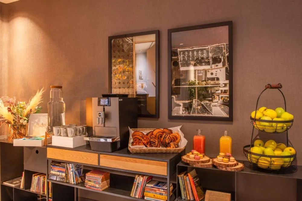 Meeting/conference room in L'Imprimerie Hôtel