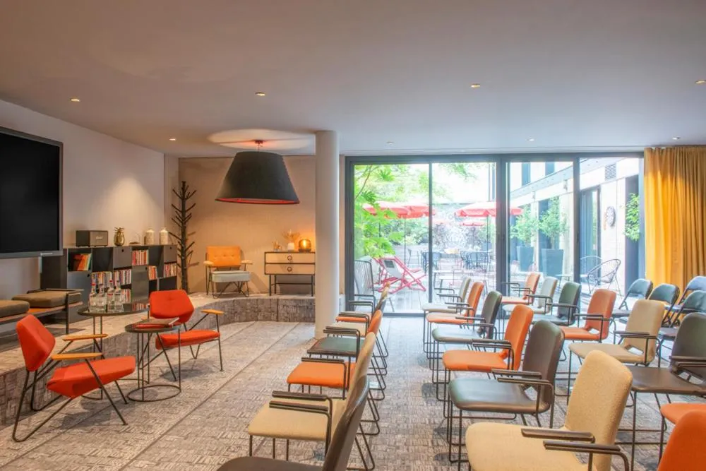 Meeting/conference room in L'Imprimerie Hôtel