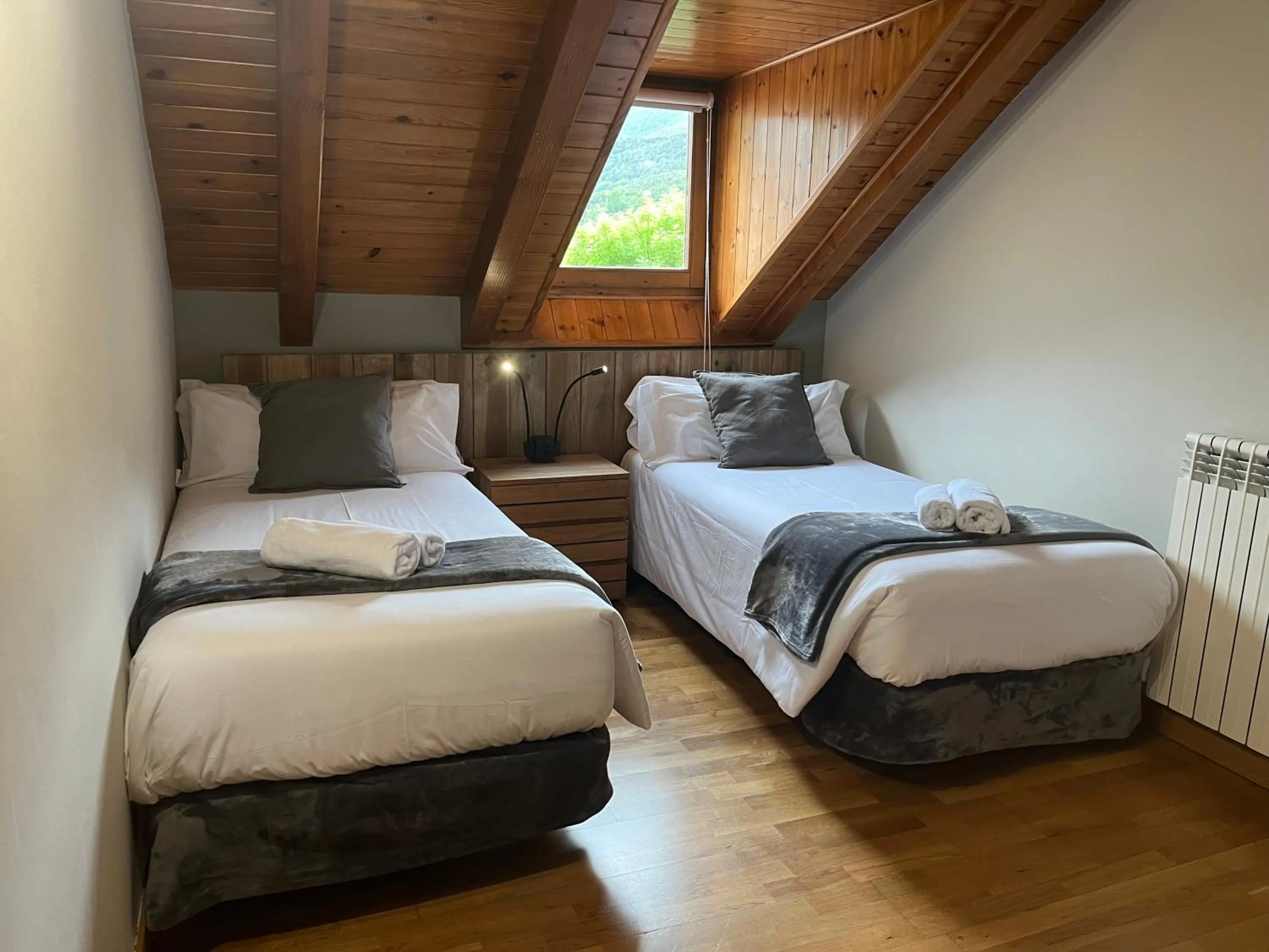 Bedroom, Bed in Hotel Els Encantats