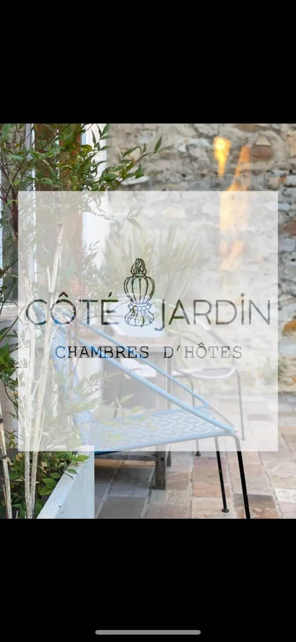 Coté jardin Coté jardin