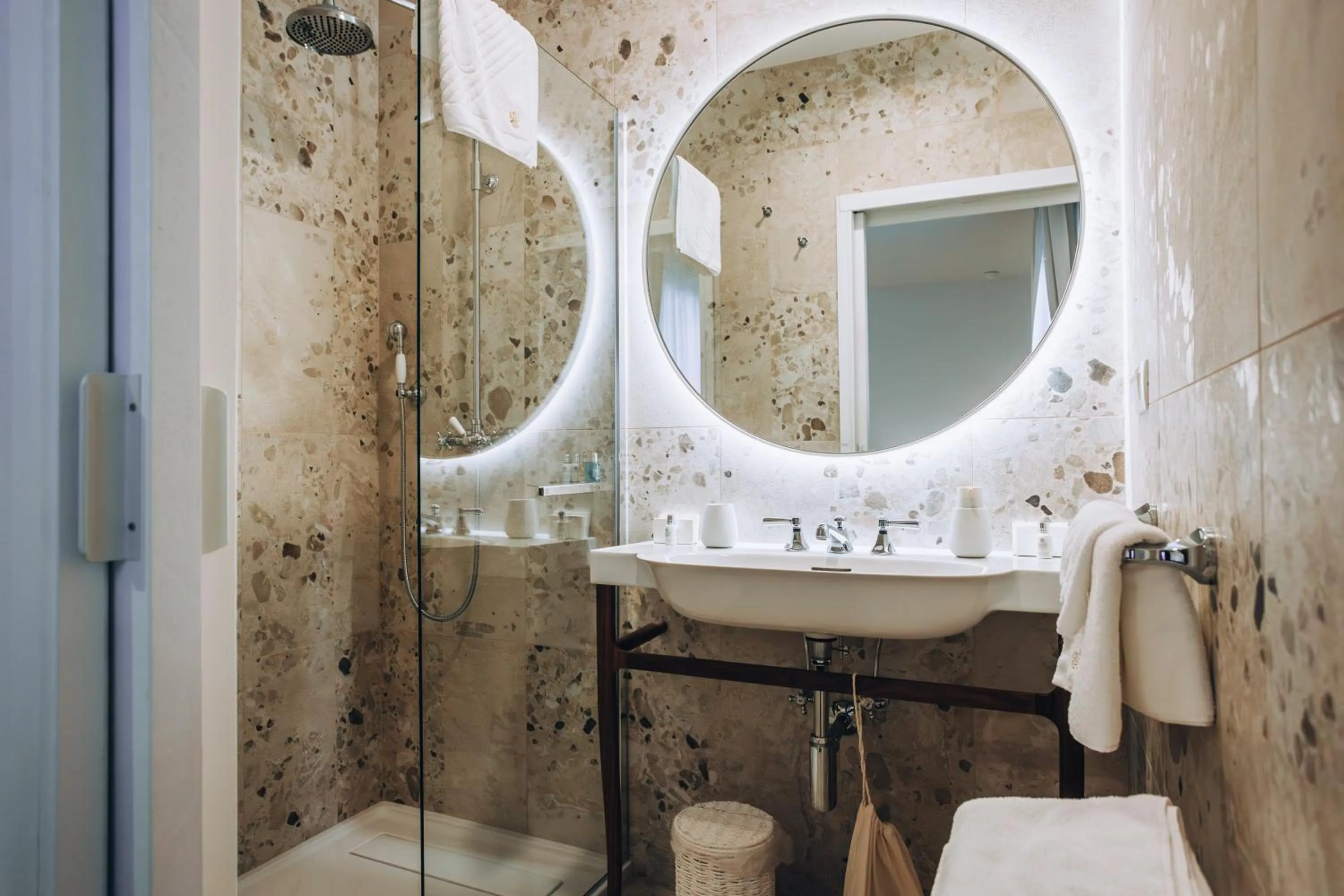 Bathroom in Heritage Hotel Martinis Marchi